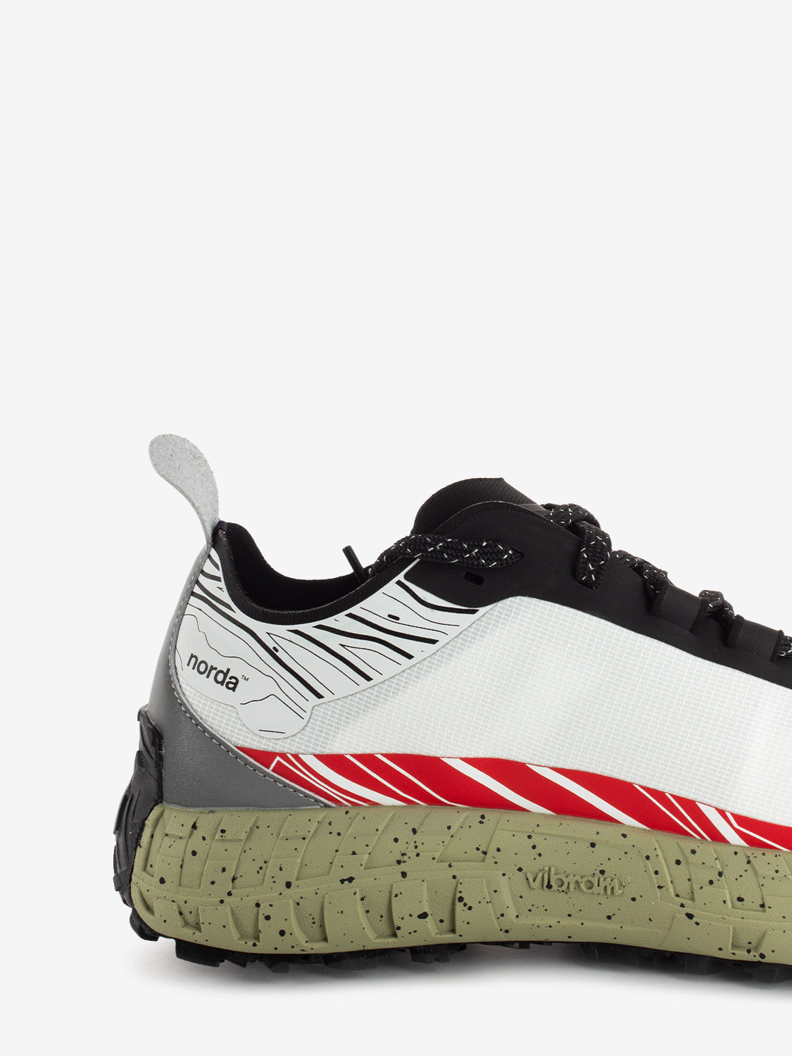 Scarpa trail running Magma 001 bianche / nere