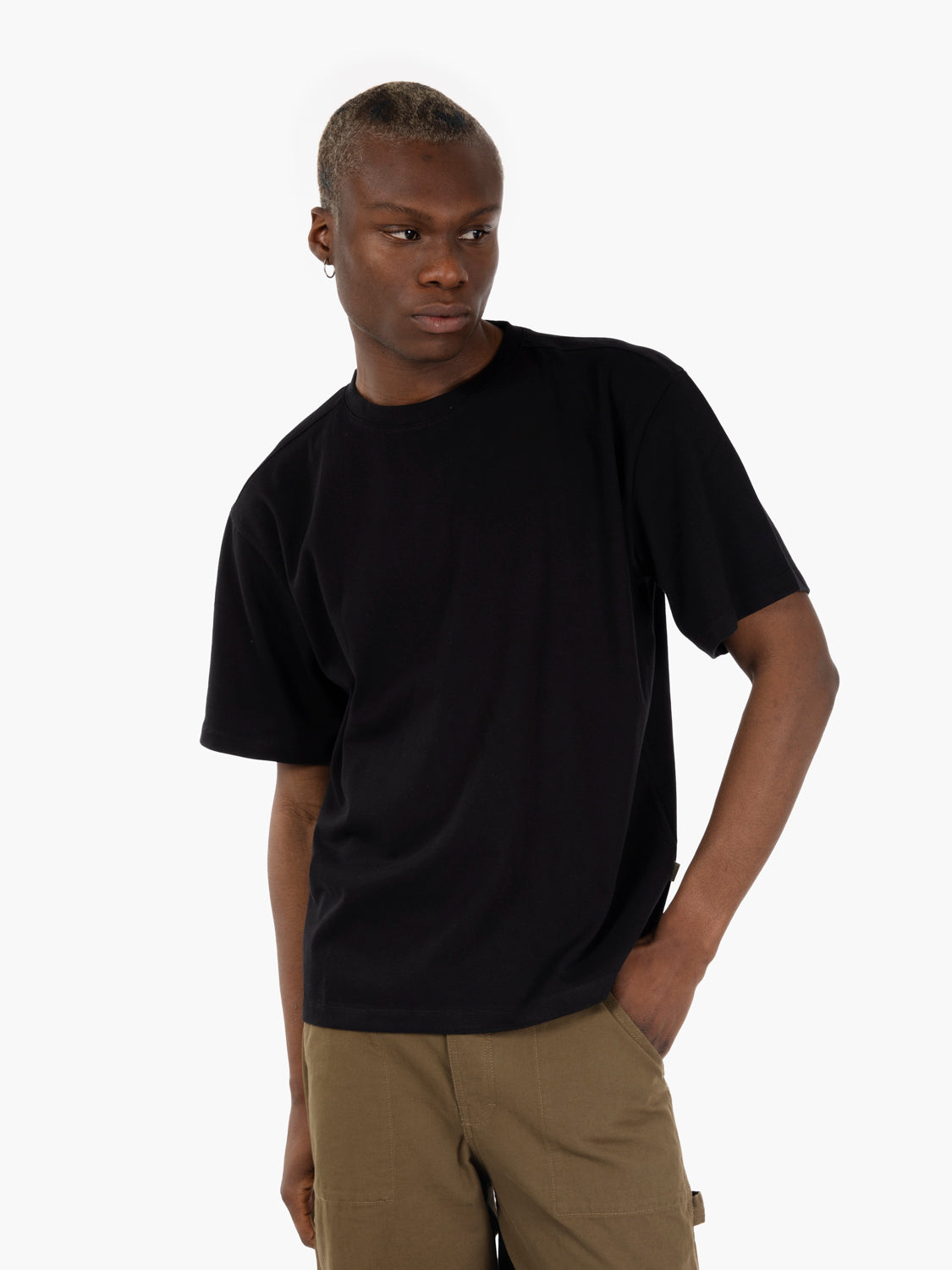 Gumi black T-shirt