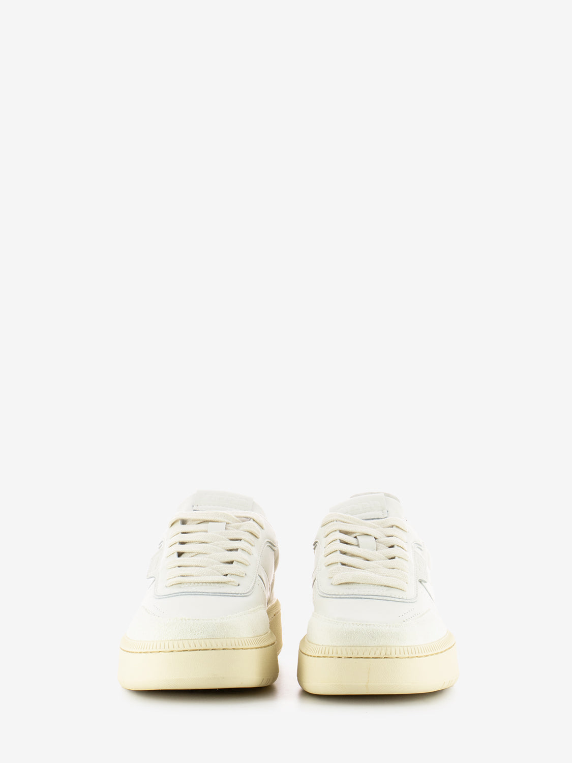 Sneakers in pelle bianco vintage e nero