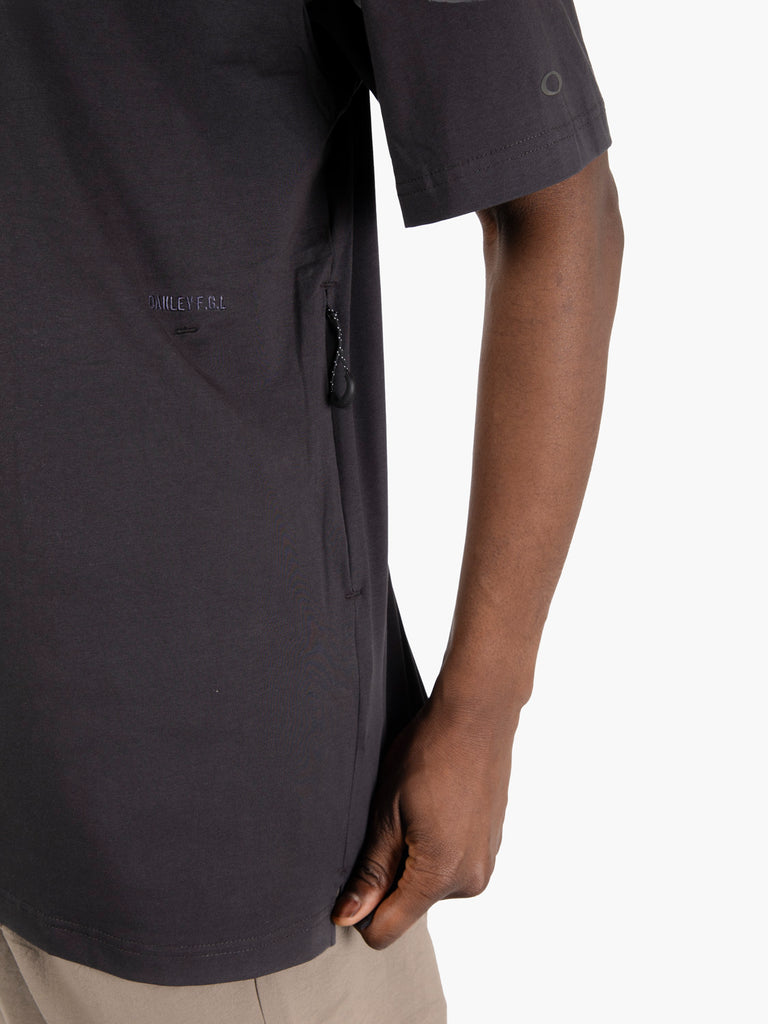 OAKLEY - Union pocket tee 5.0 phantom