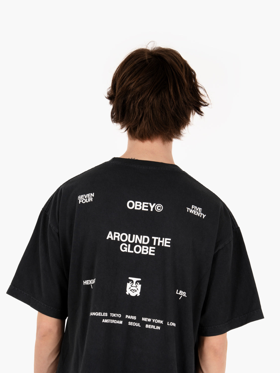 T-shirt "Around the globe" vintage black