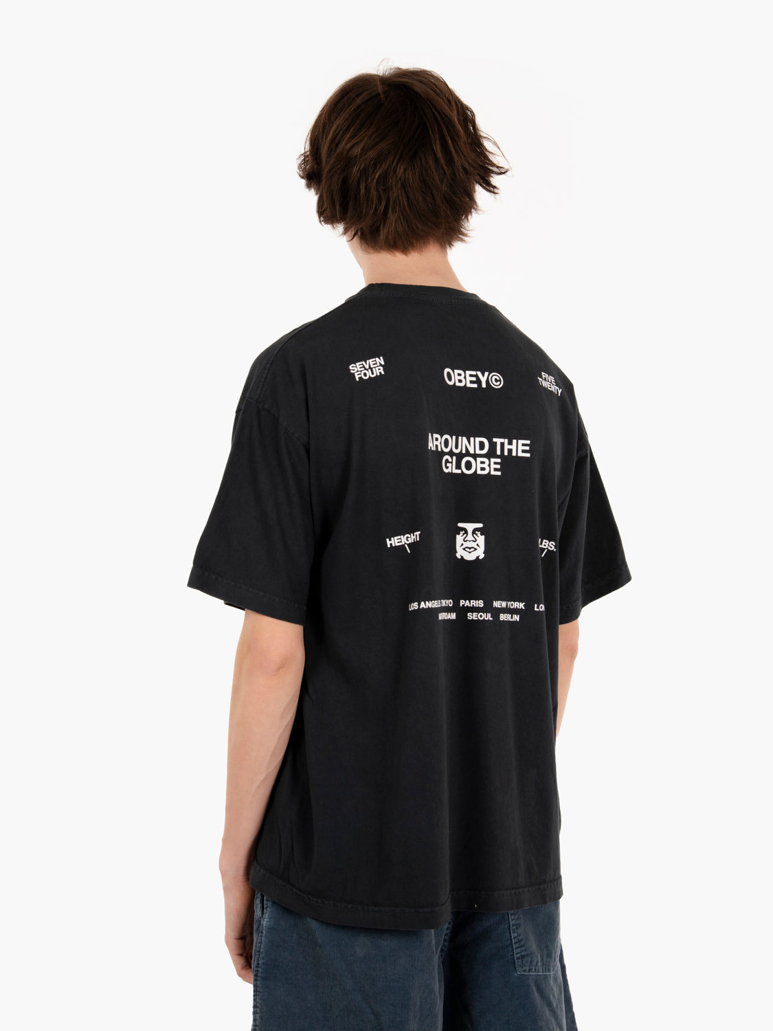T-shirt "Around the globe" vintage black