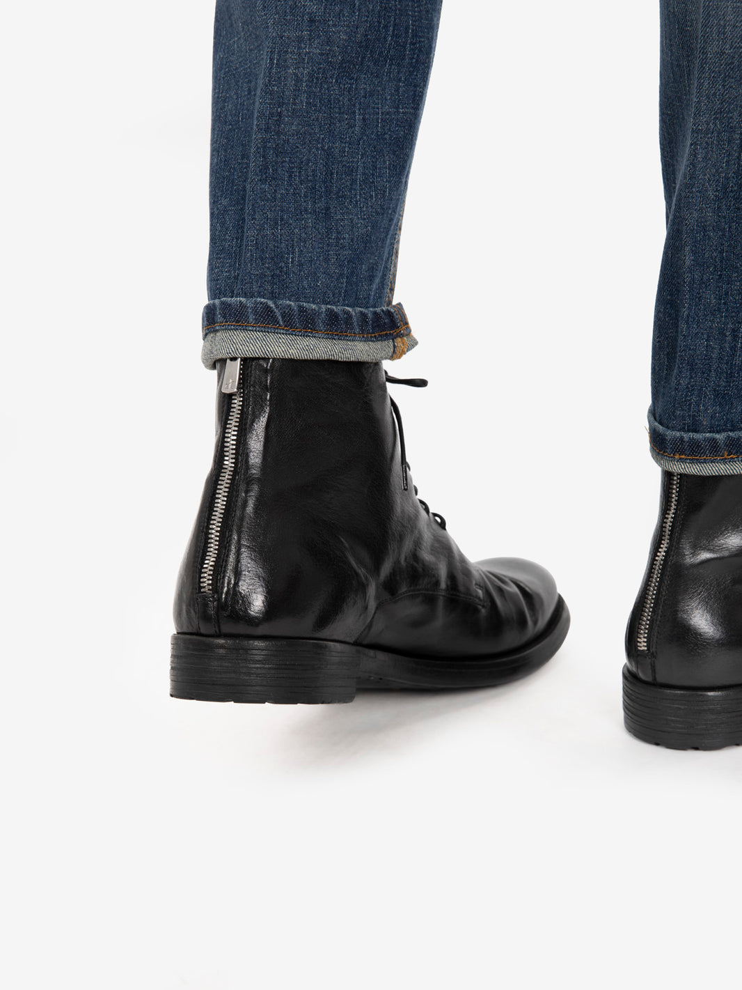 Hive Black Leather Amphibians