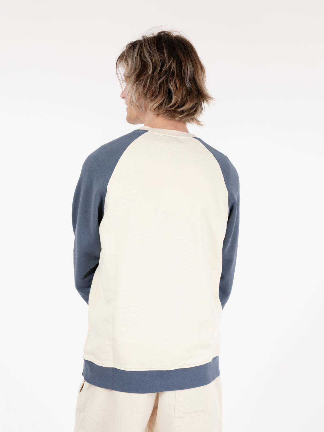 Dickerson ivory/blue sweatshirt