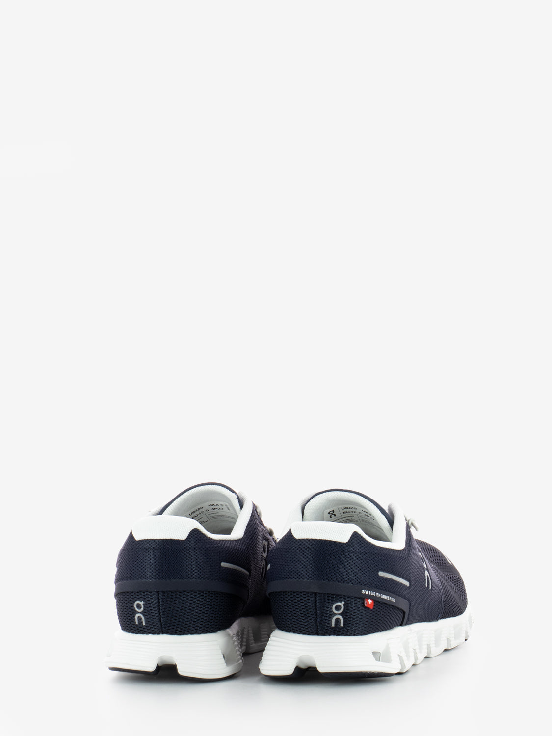 Cloud 5 M midnight / white