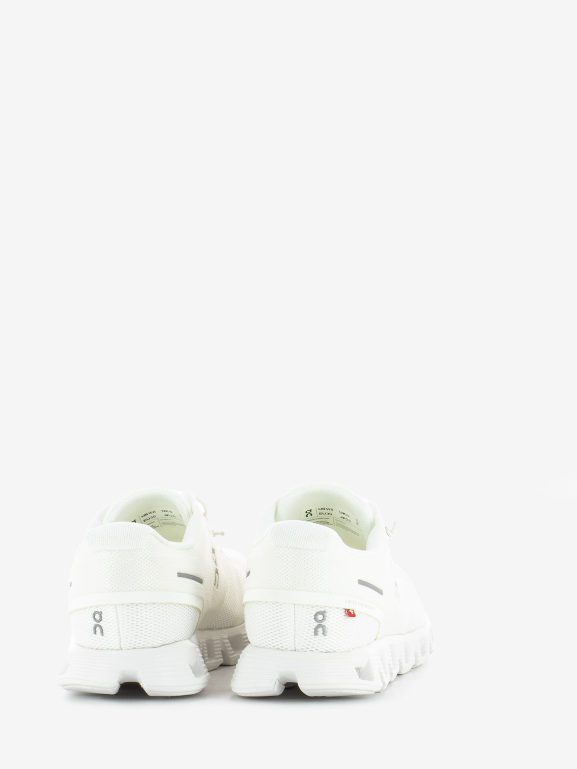 Cloud 5 M un-dyed white / white