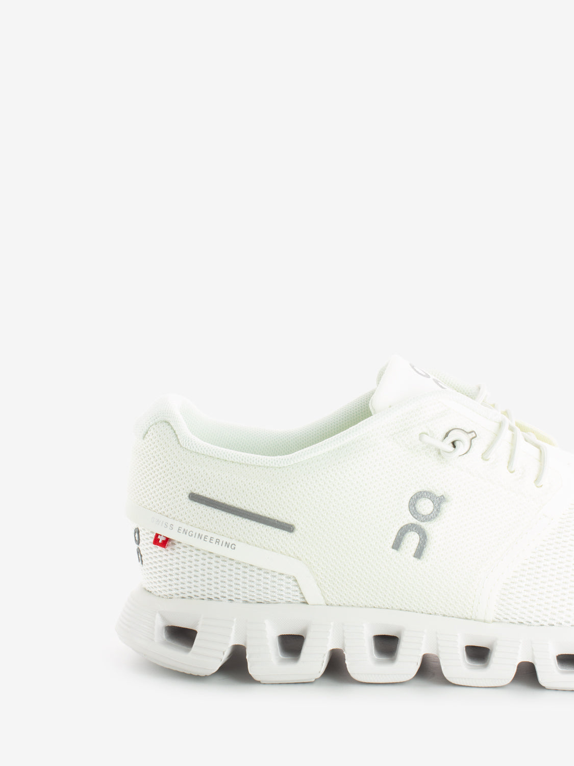 Cloud 5 M un-dyed white / white