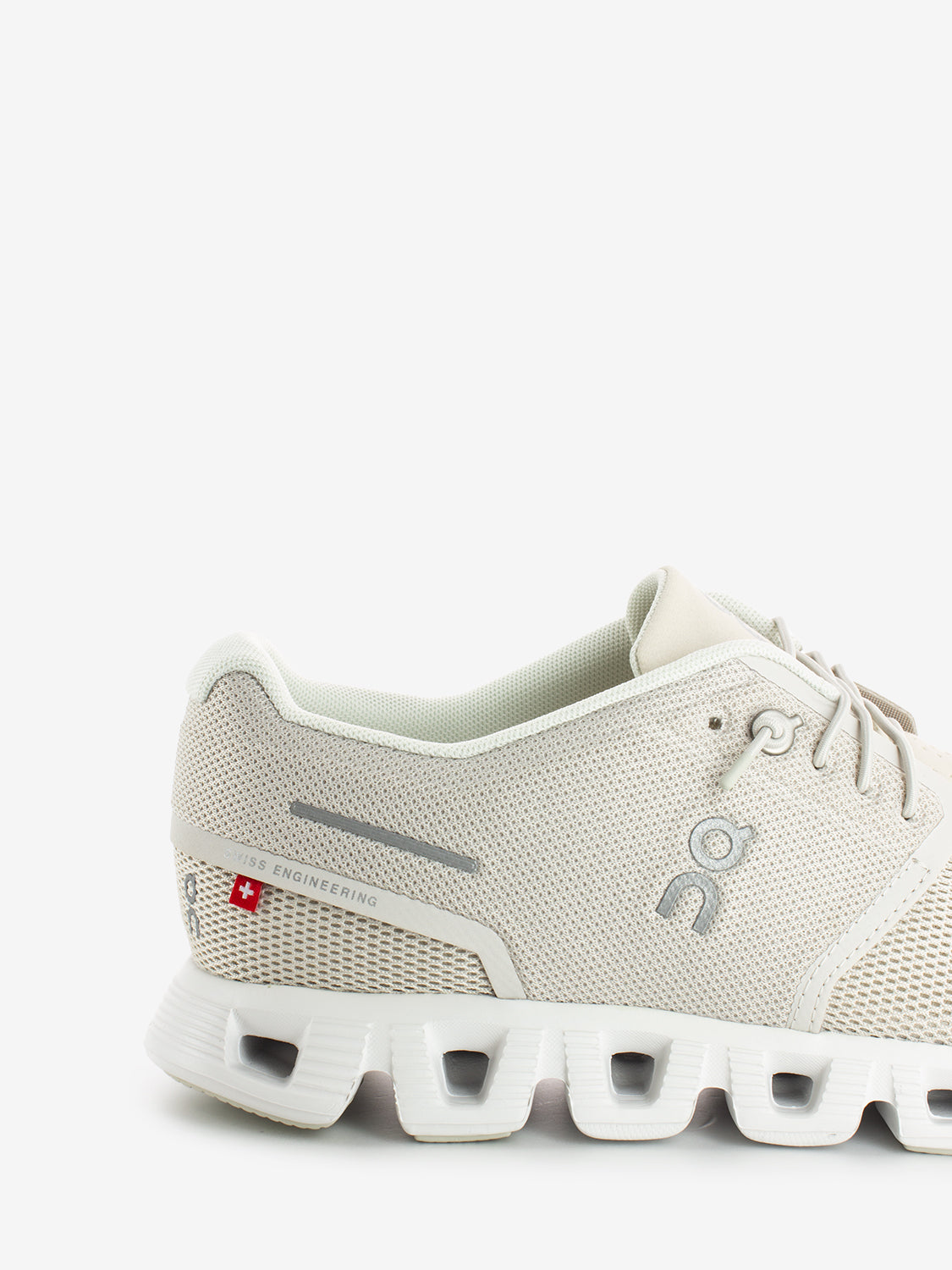 Cloud 5 W pearl / white