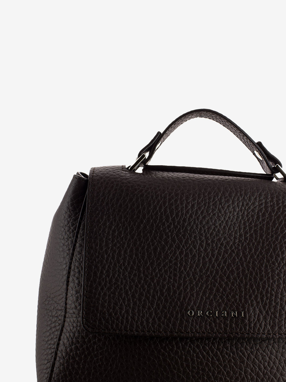 Small bag in hammered leather dark brown