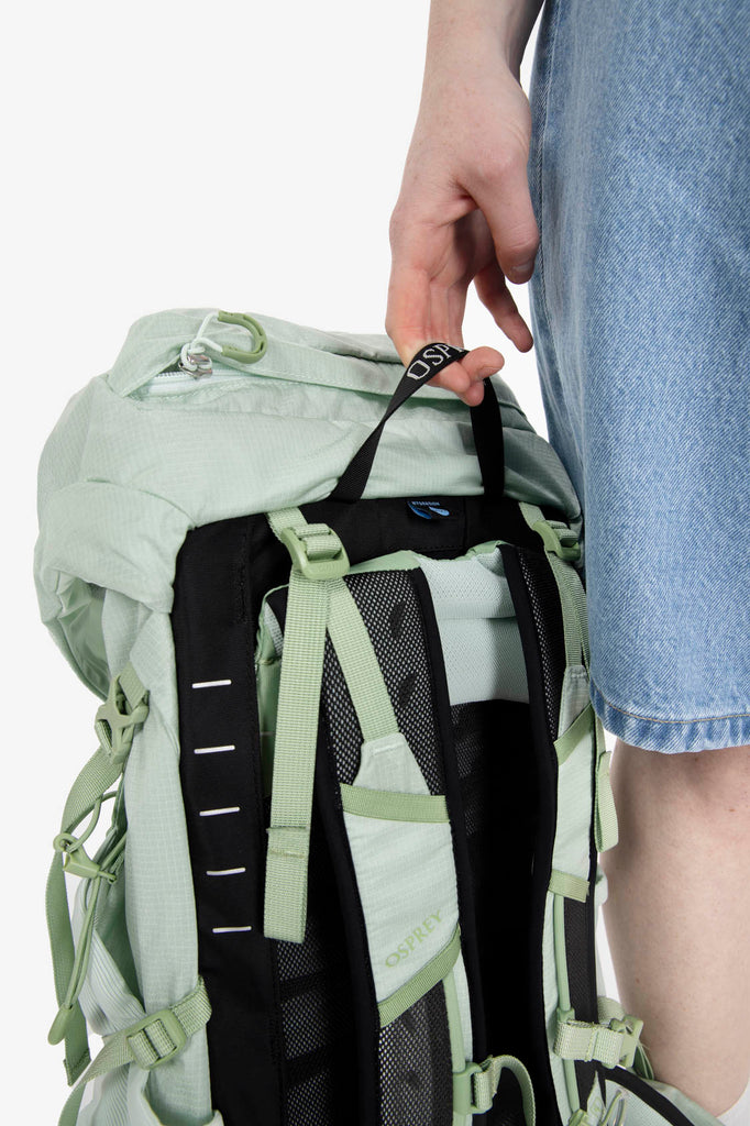 OSPREY - Tempest 33 Frosty mint green botanica