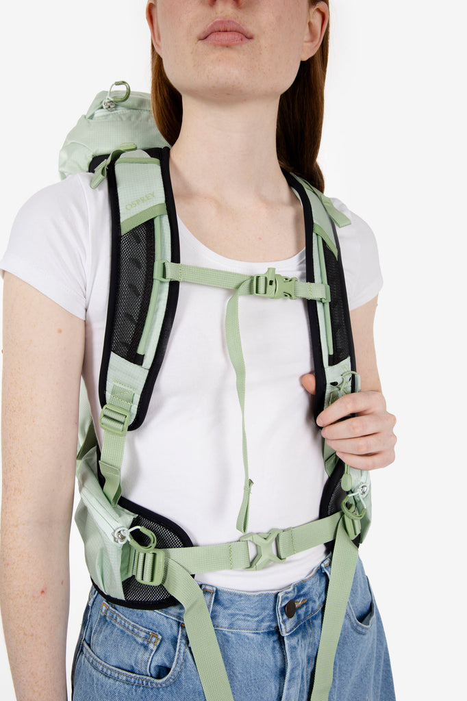 OSPREY - Tempest 33 Frosty mint green botanica