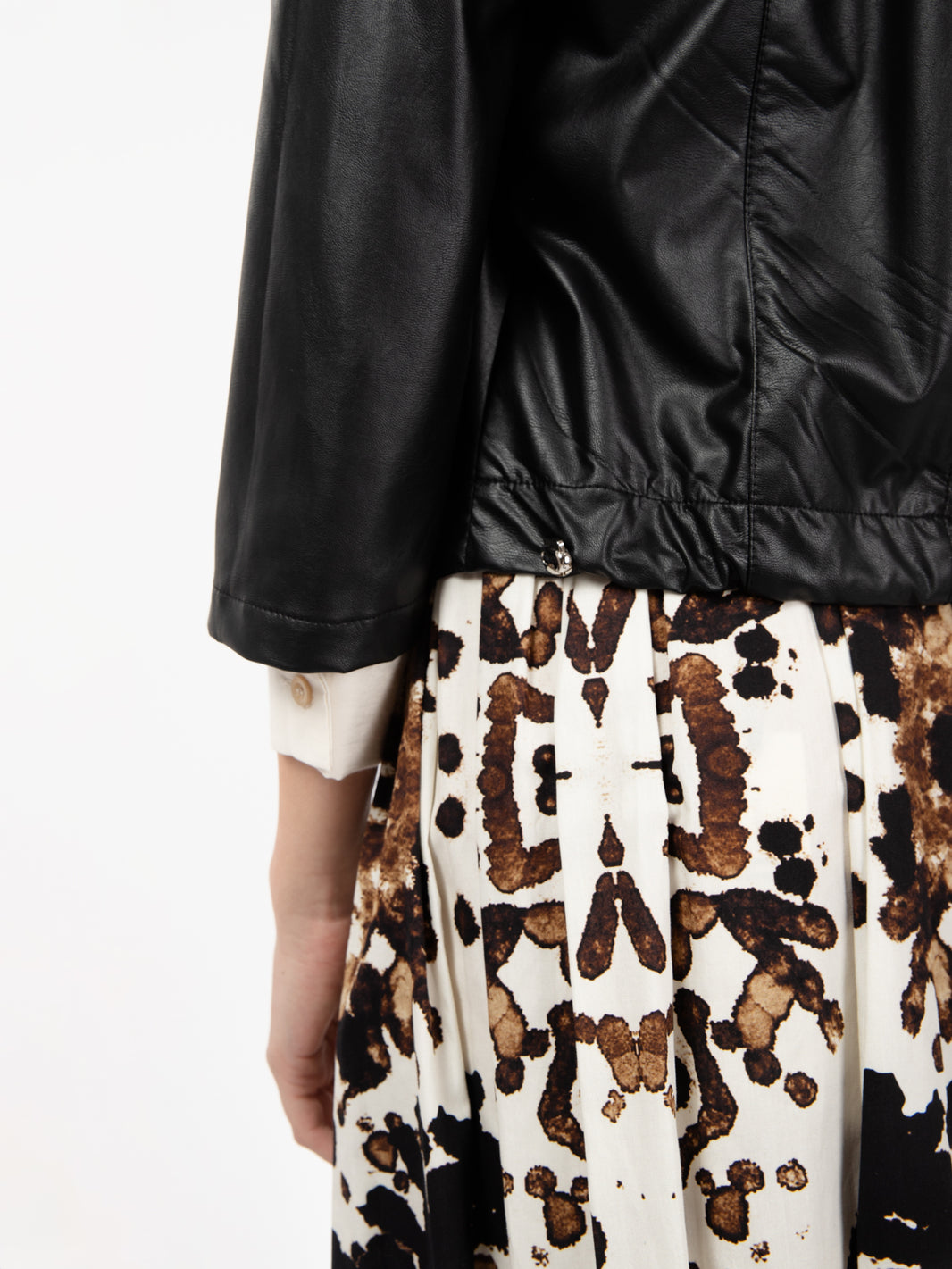Black round neck faux leather jacket