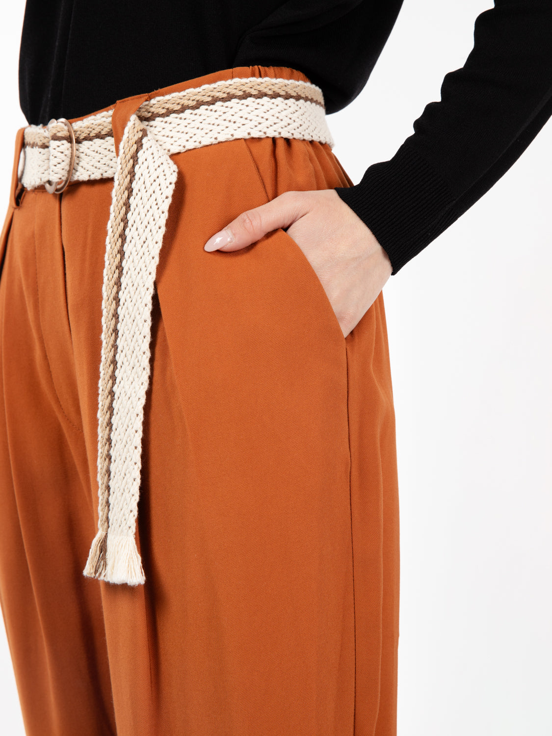Carrot fit tile pants