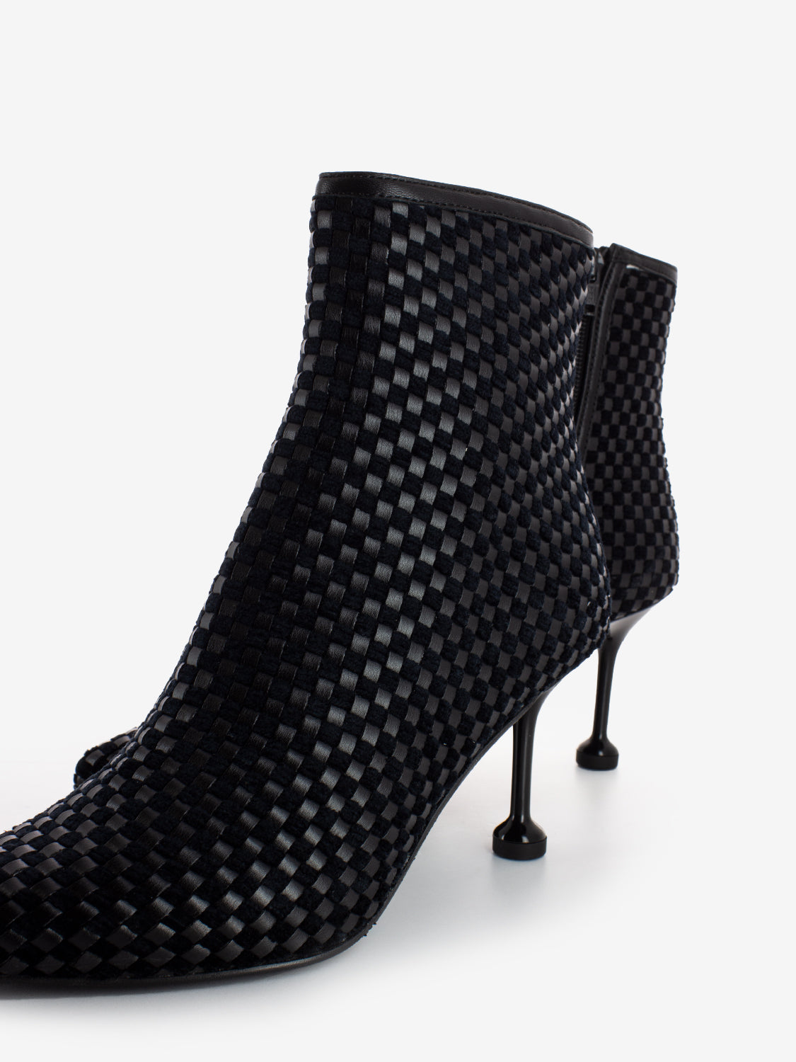 Tronchetti Woven in pelle intrecciata nero