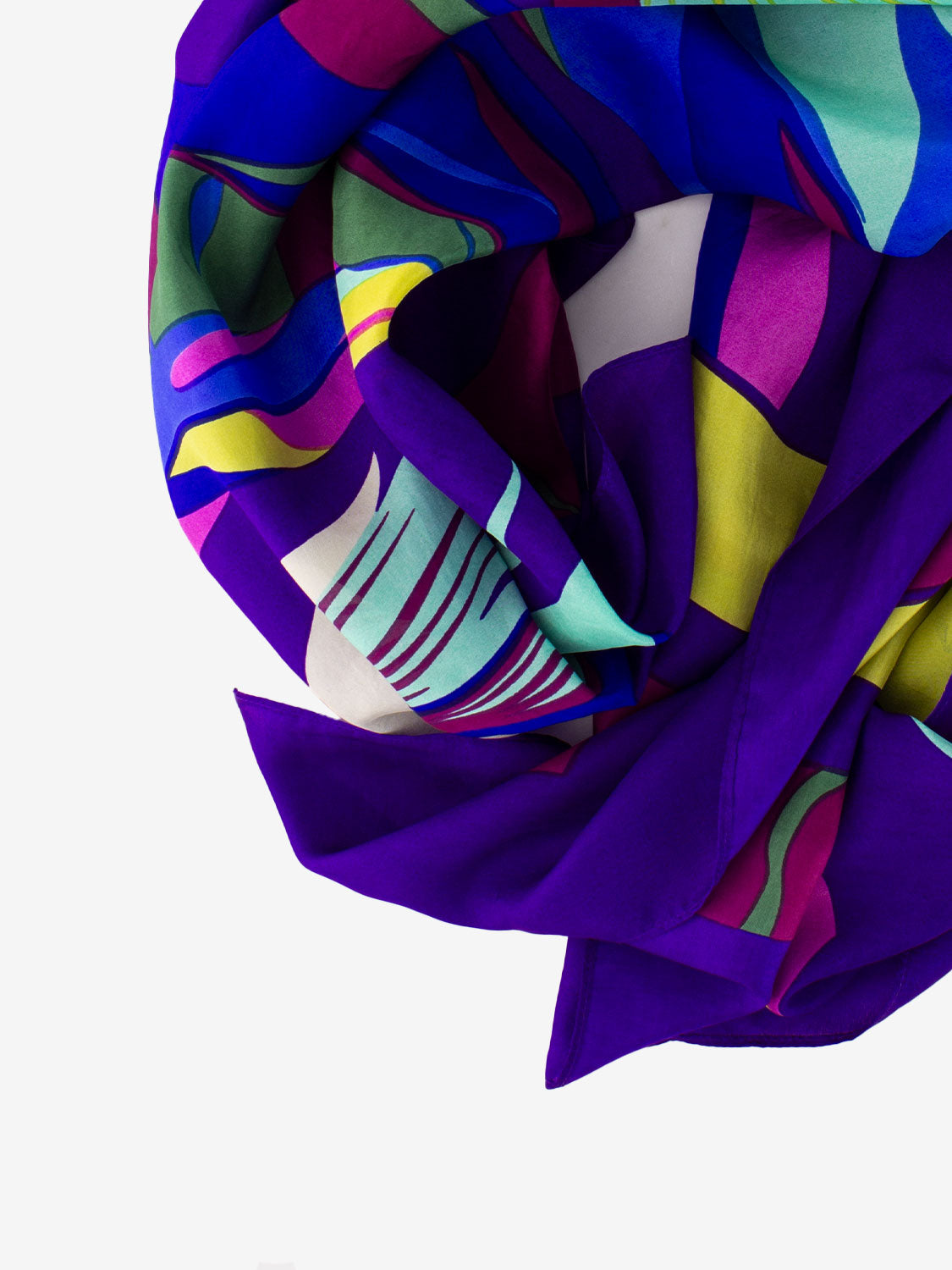 Cedro silk scarf with purple pattern