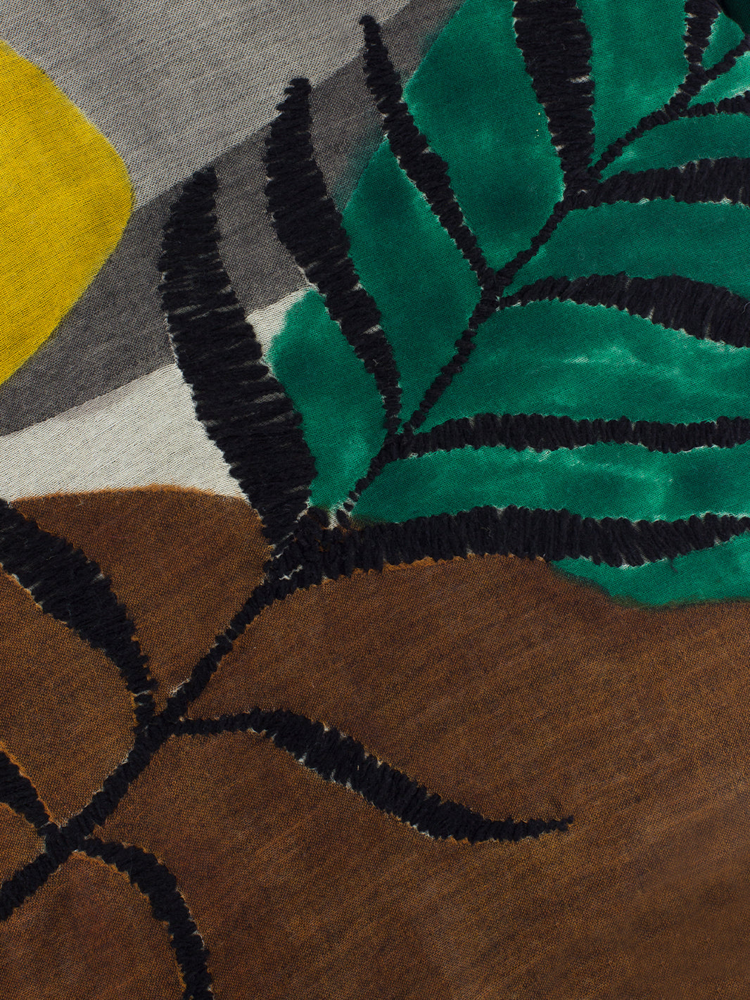 Pashmina Beau multicolor botanical pattern