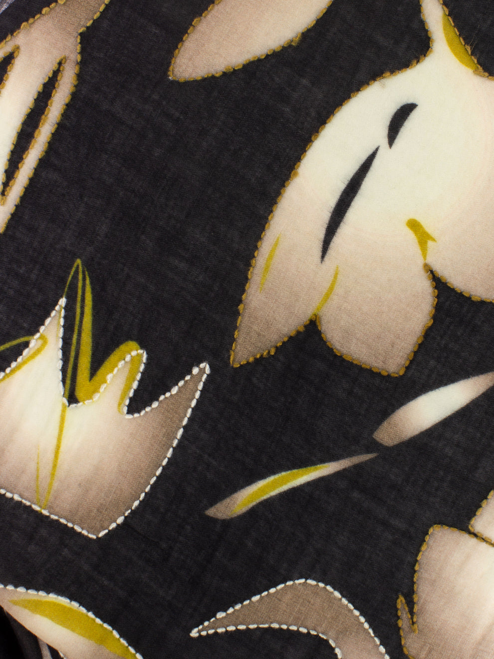 Pashmina Corbin with black / beige / yellow embroidery