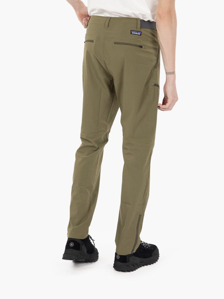 PATAGONIA - Pantaloni M'S Terravia trail green