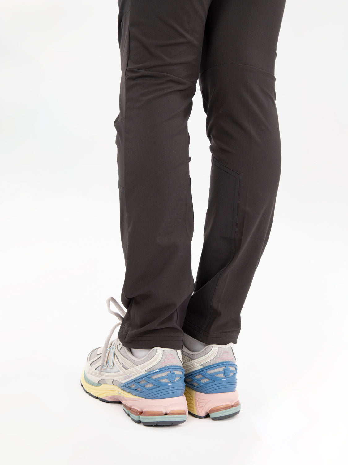 Terravia Alpine pants black