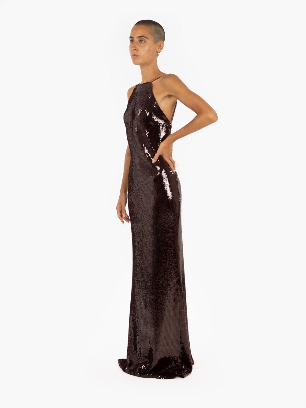 Abito lungo in tulle con paillettes viola