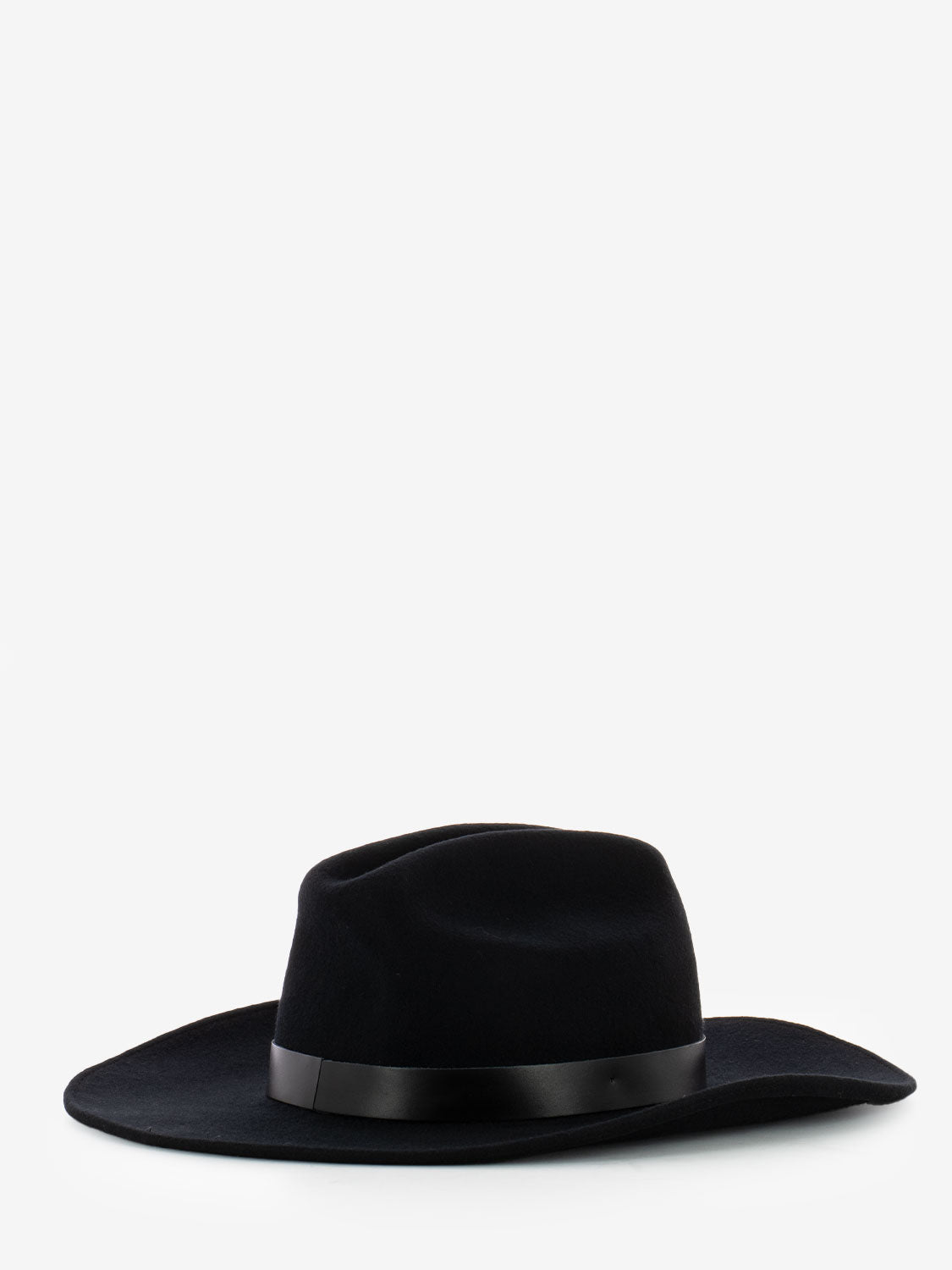 Black wide brimmed hat