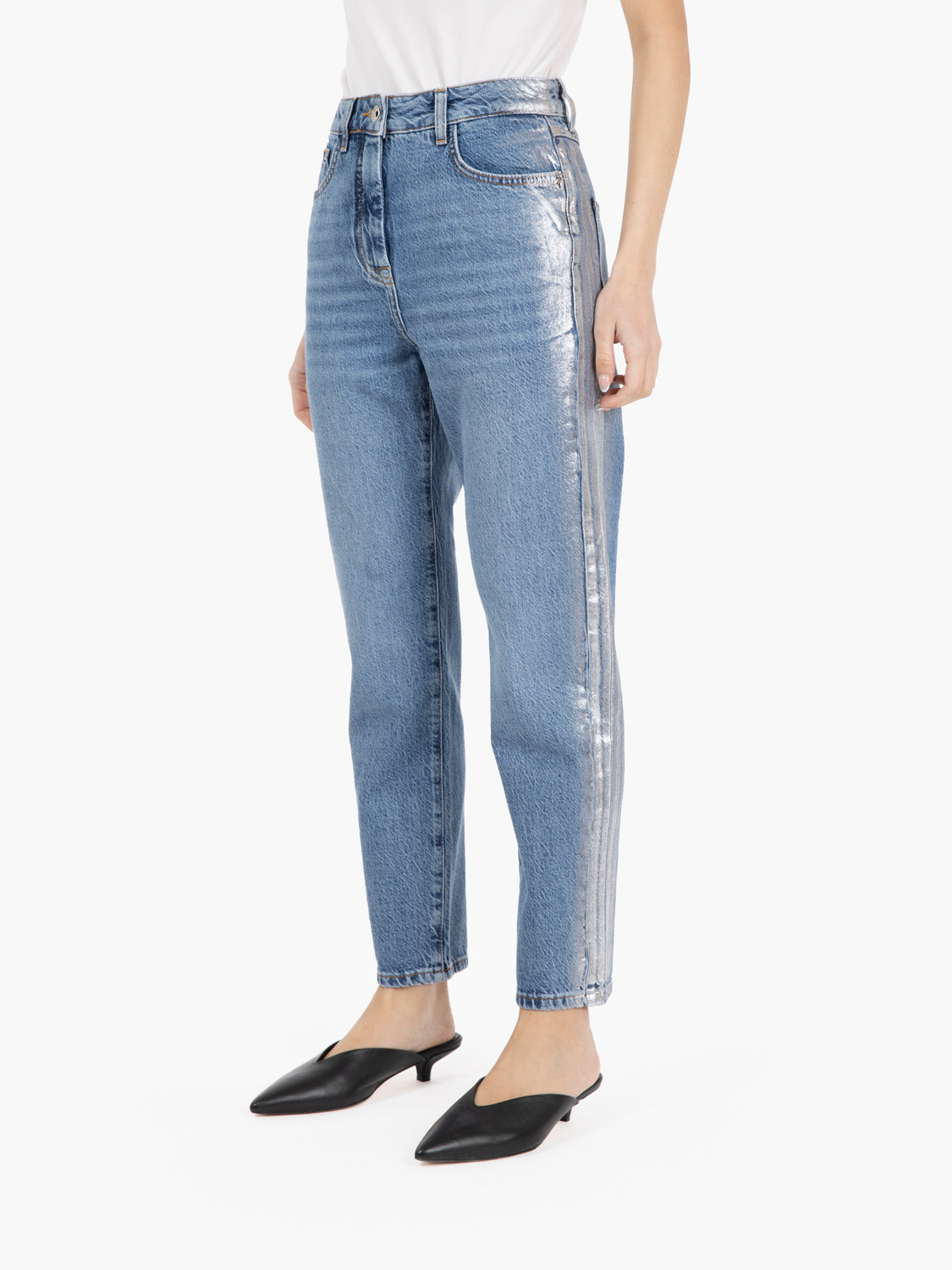 Carrot fit denim jeans in silver