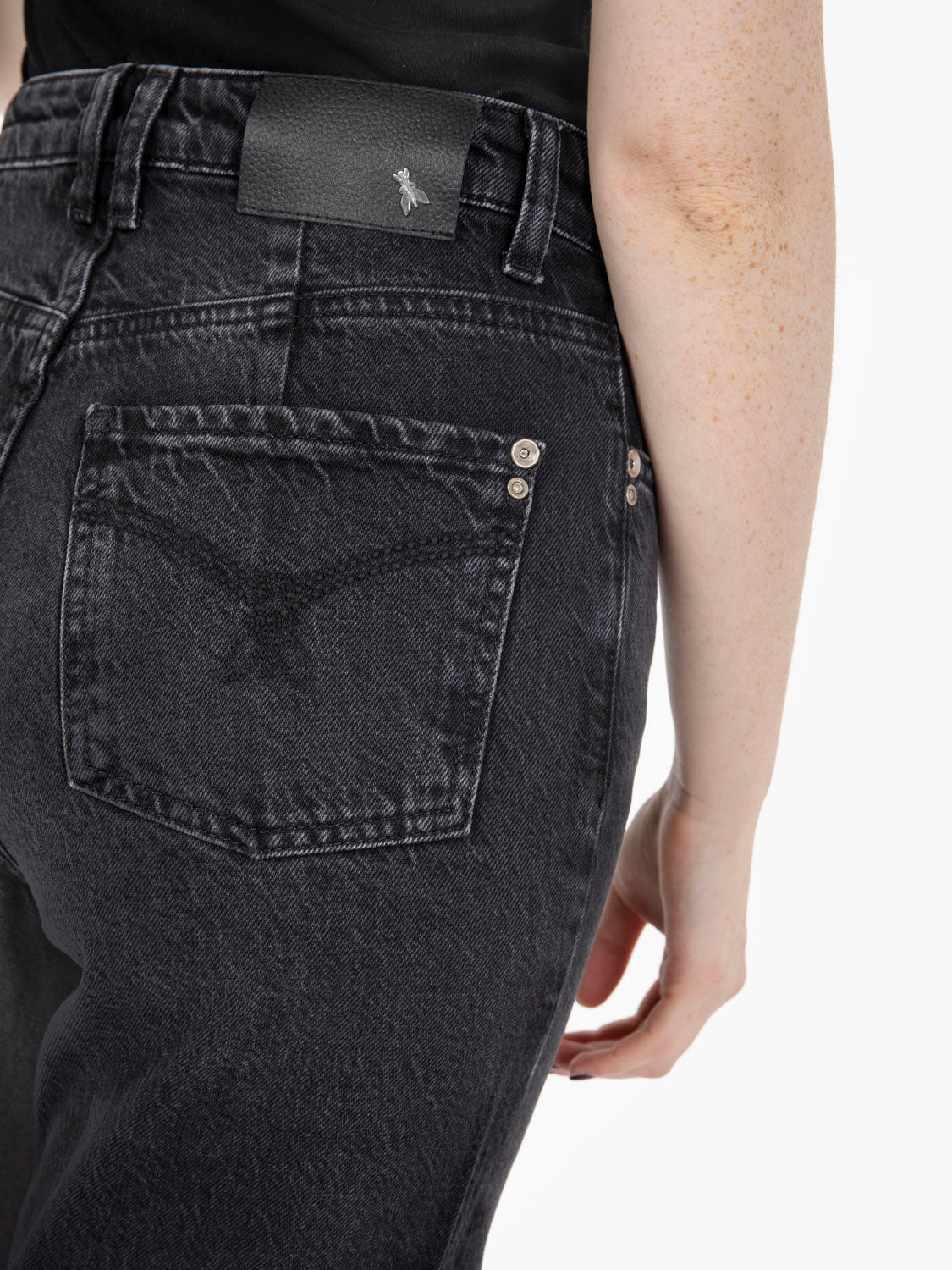 Black wash straight jeans