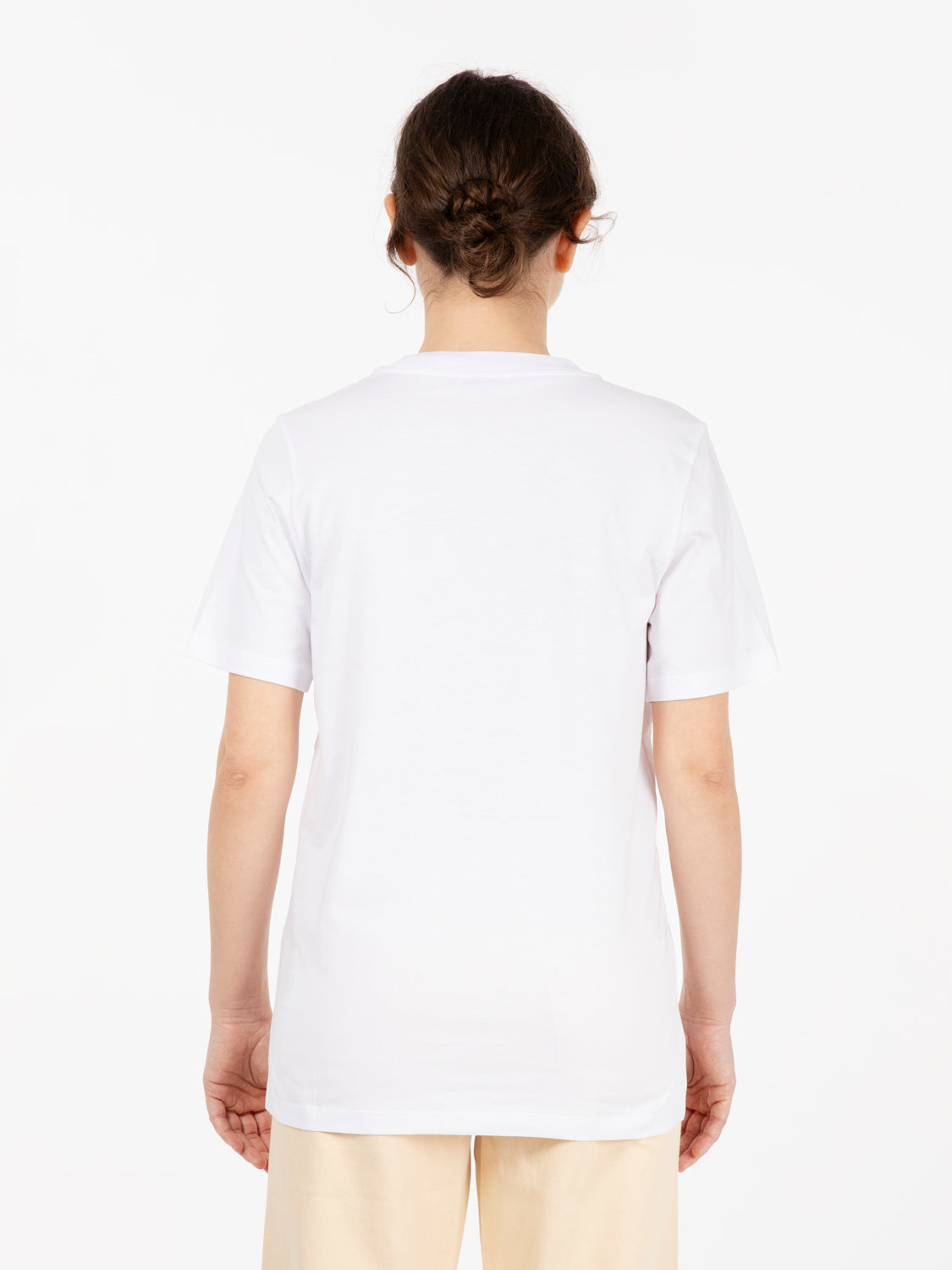 T-shirt con logo bianco ottico