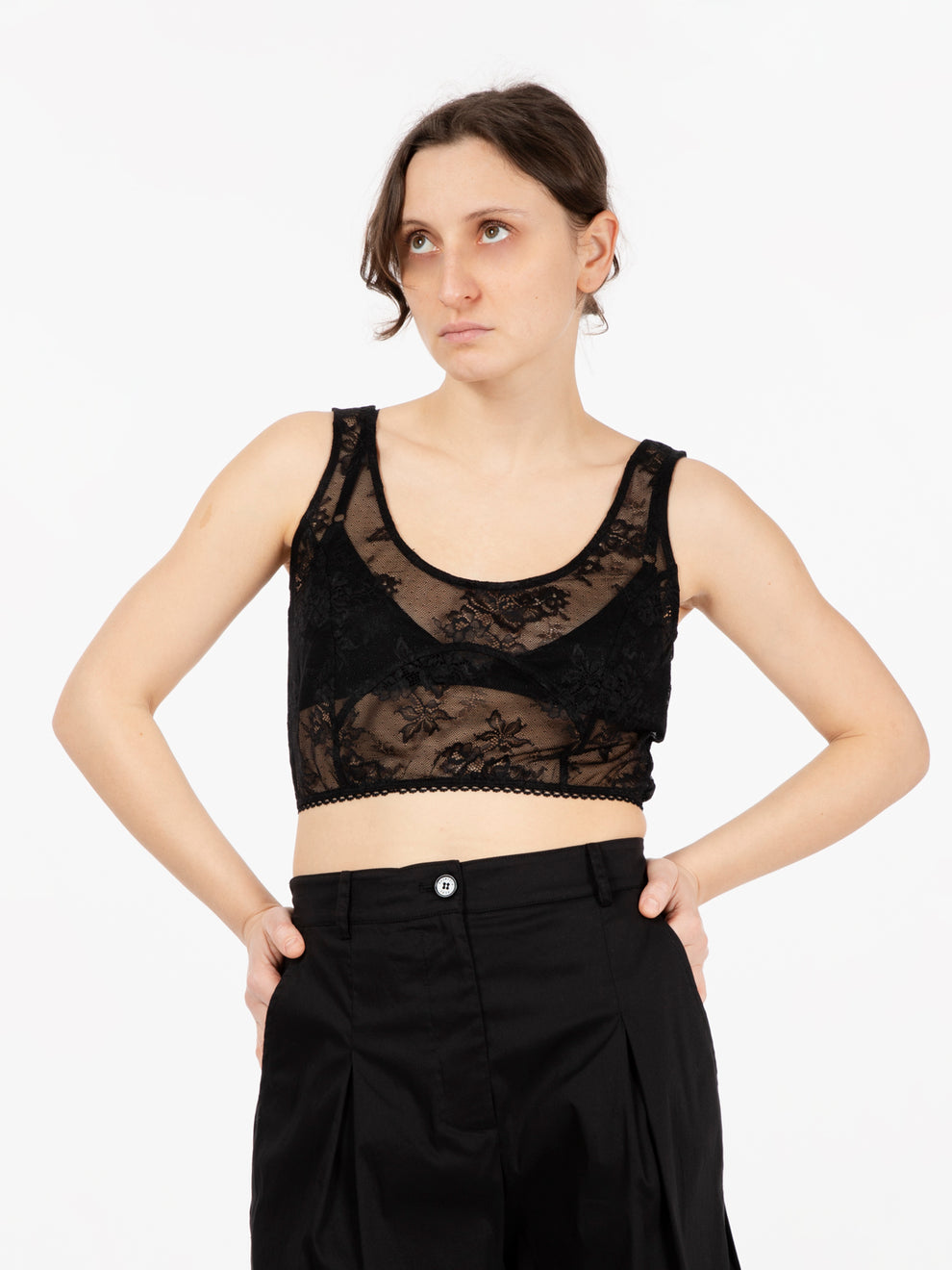 Top in pizzo stretch nero