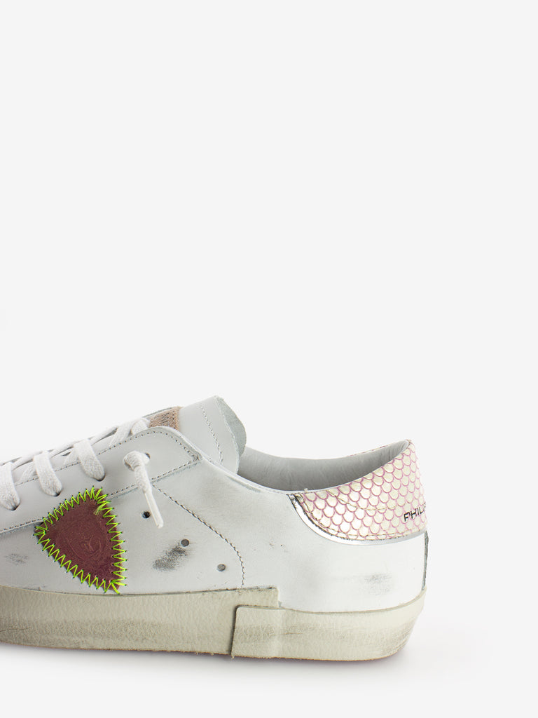 PHILIPPE MODEL - Prsx Low Woman Veau Python blanc / rose