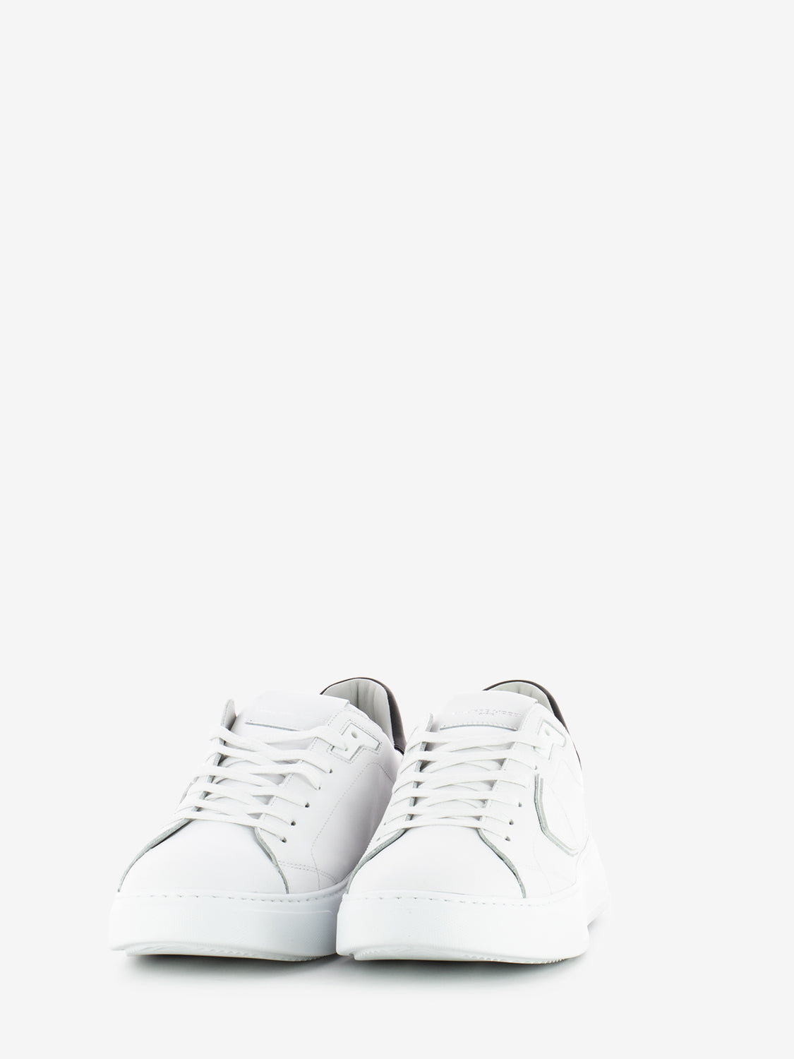 Temple low veau daim blanc / noir