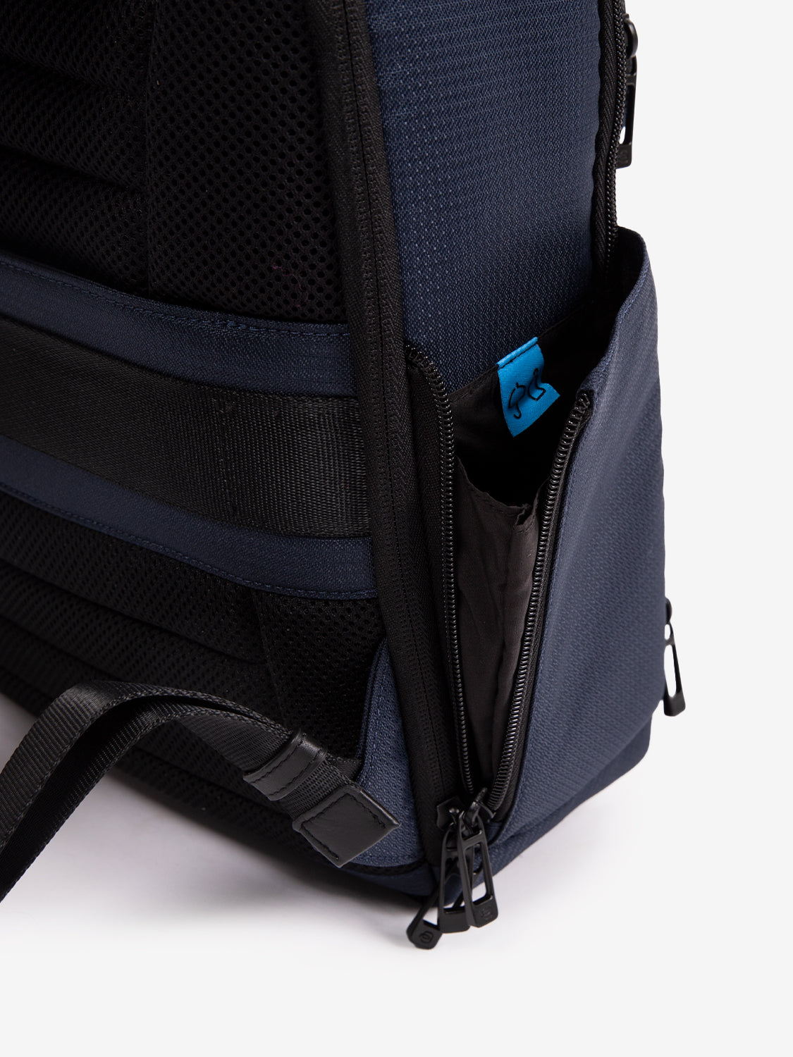 14" laptop backpack in blue fabric and leather