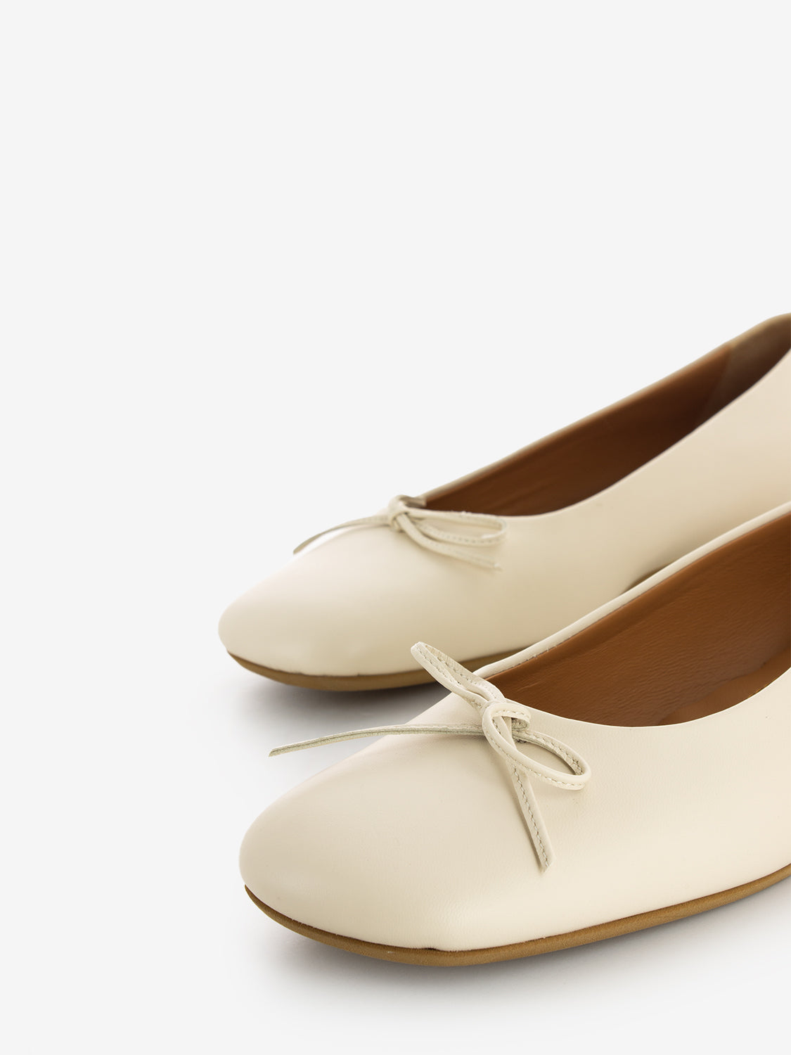 Sand leather square ballerinas