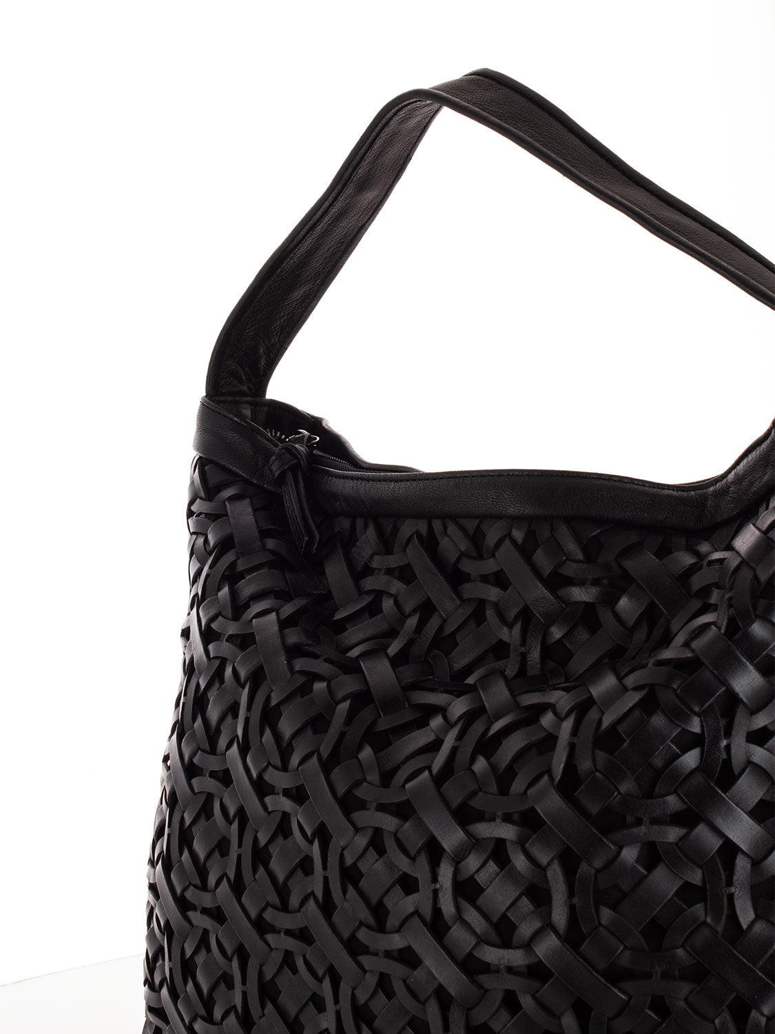 Black Braided Shopper Ring