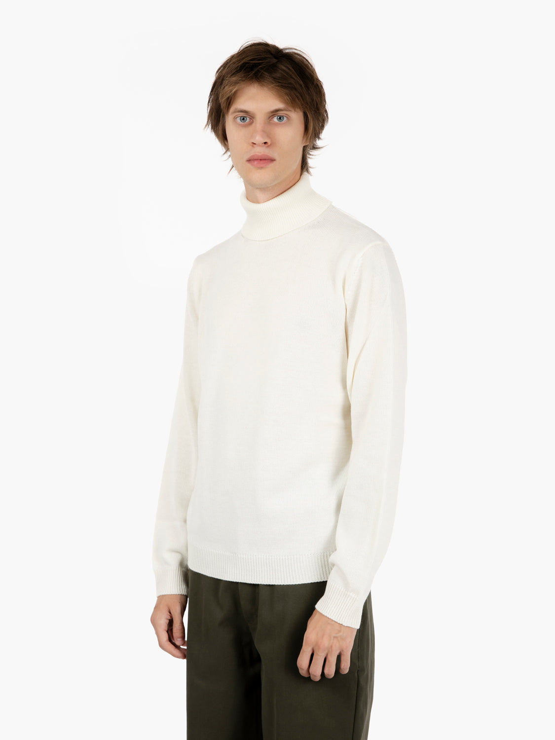 Ecru merino wool turtleneck