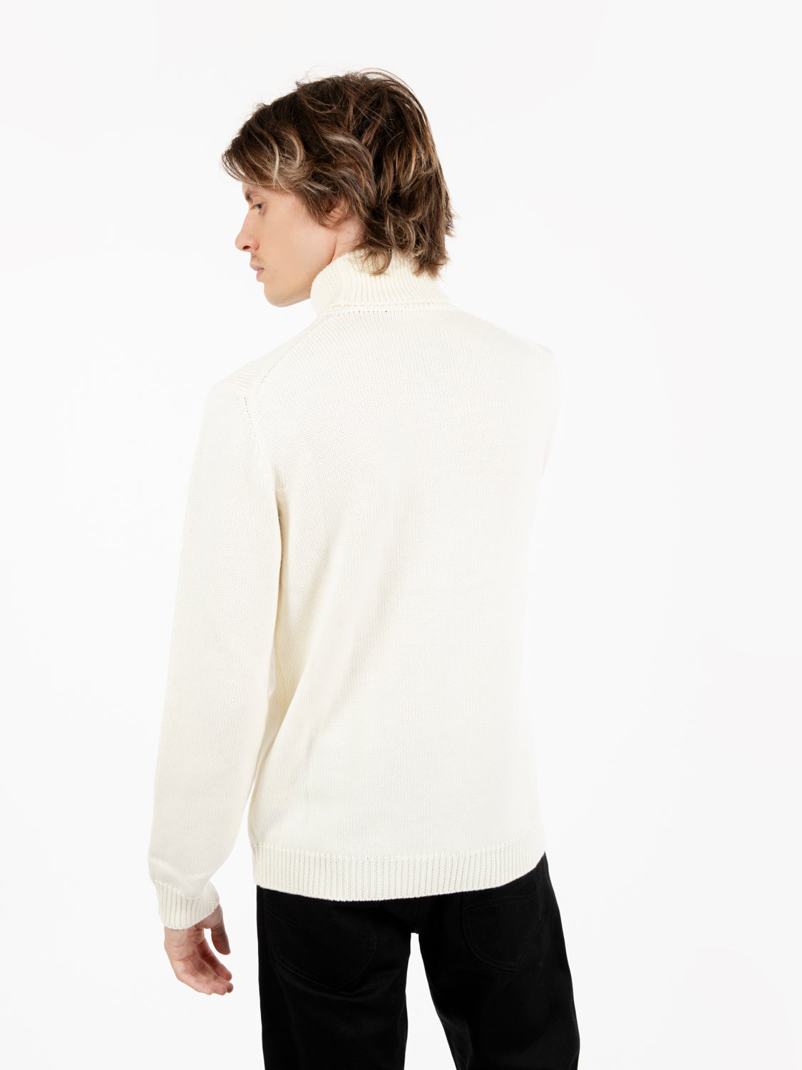 Ecru wool turtleneck