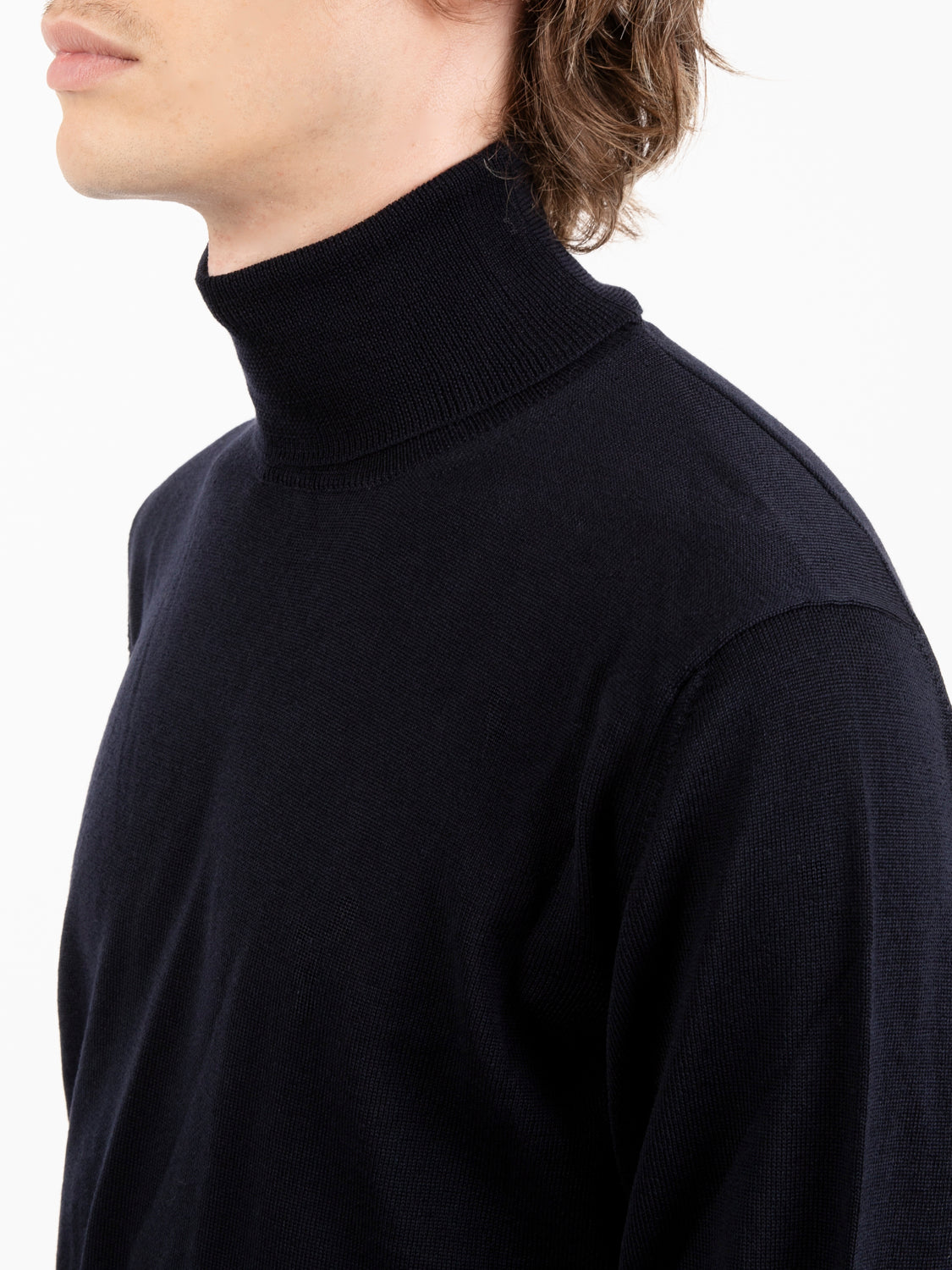 ML Turtleneck in Navy Wool