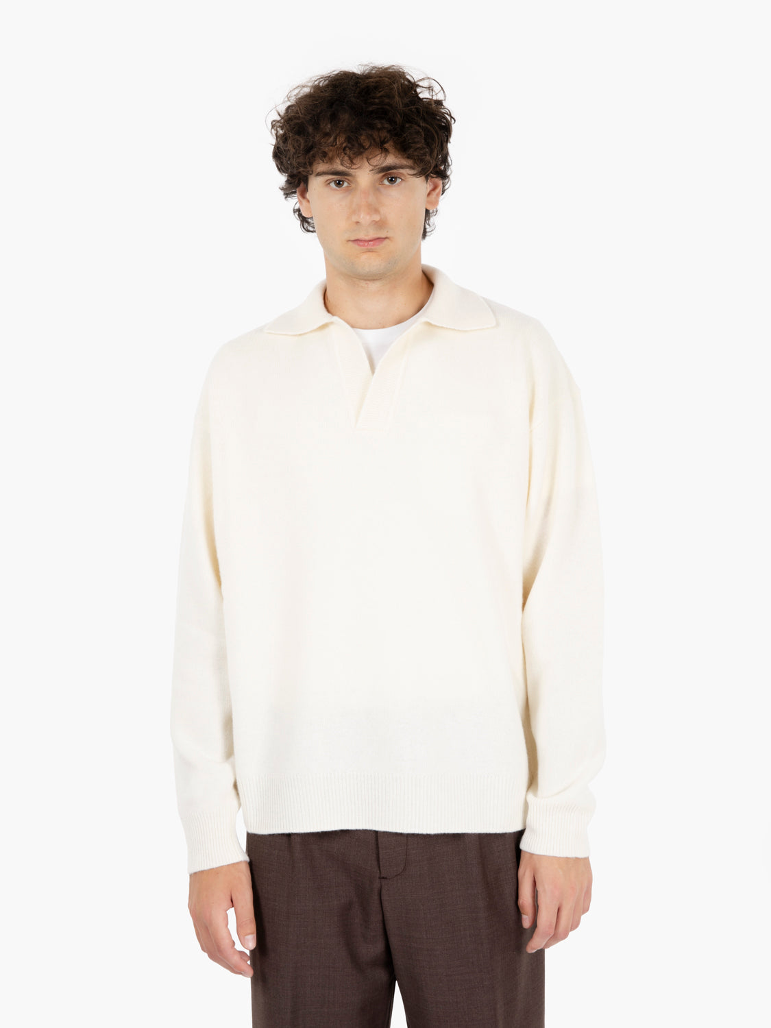 Maglione stile polo over bianco