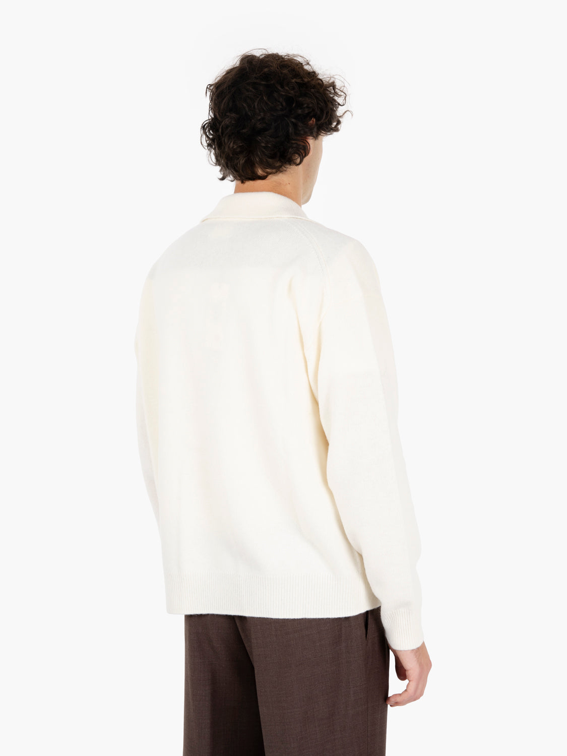 Maglione stile polo over bianco