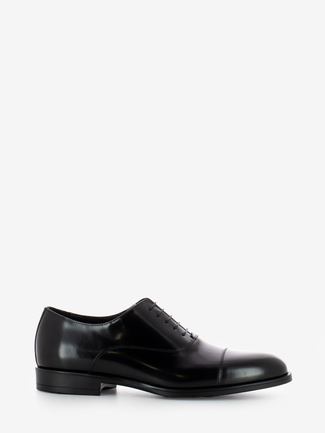 Scarpa derby allacciata nero