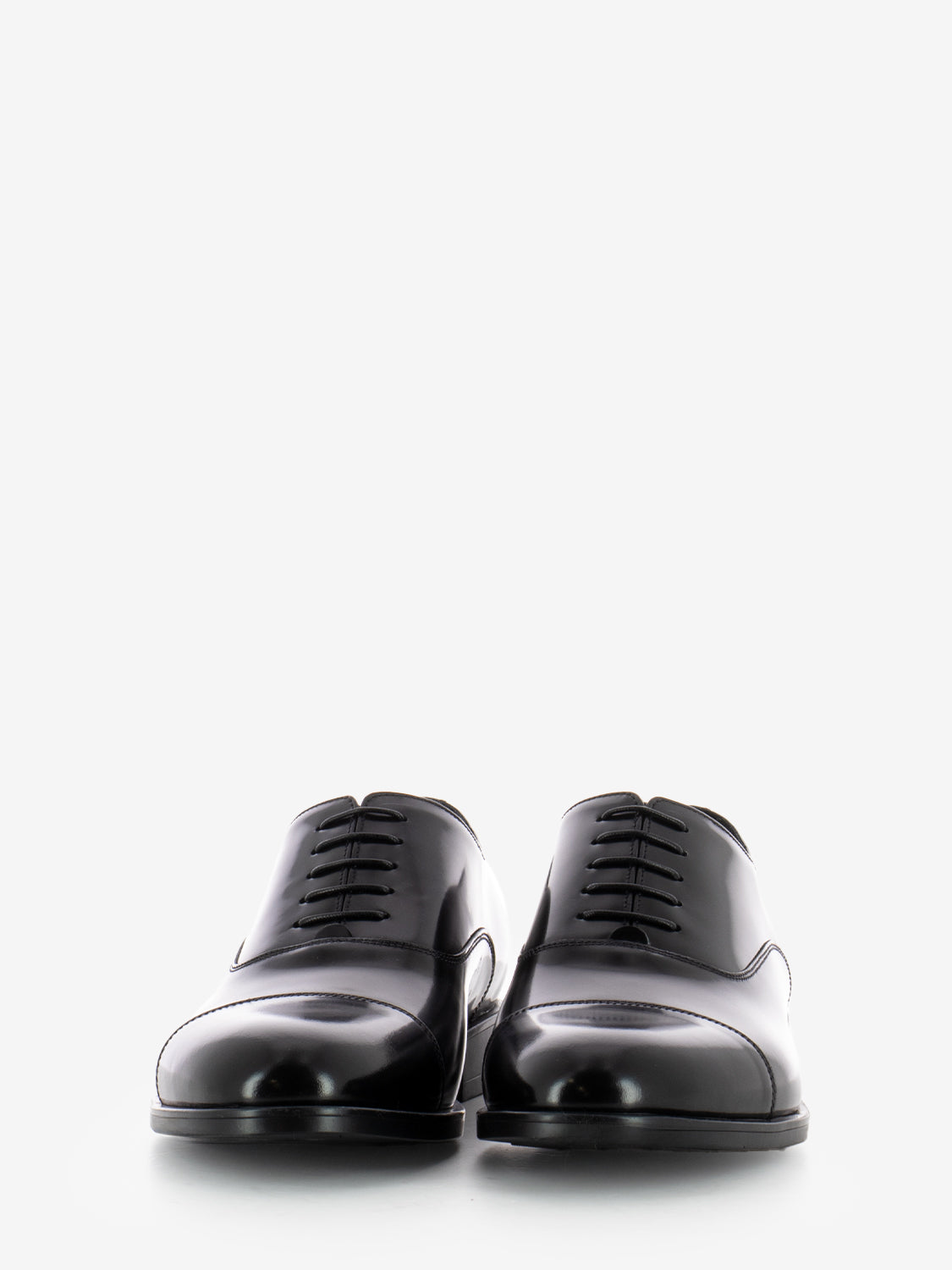 Scarpa derby allacciata nero