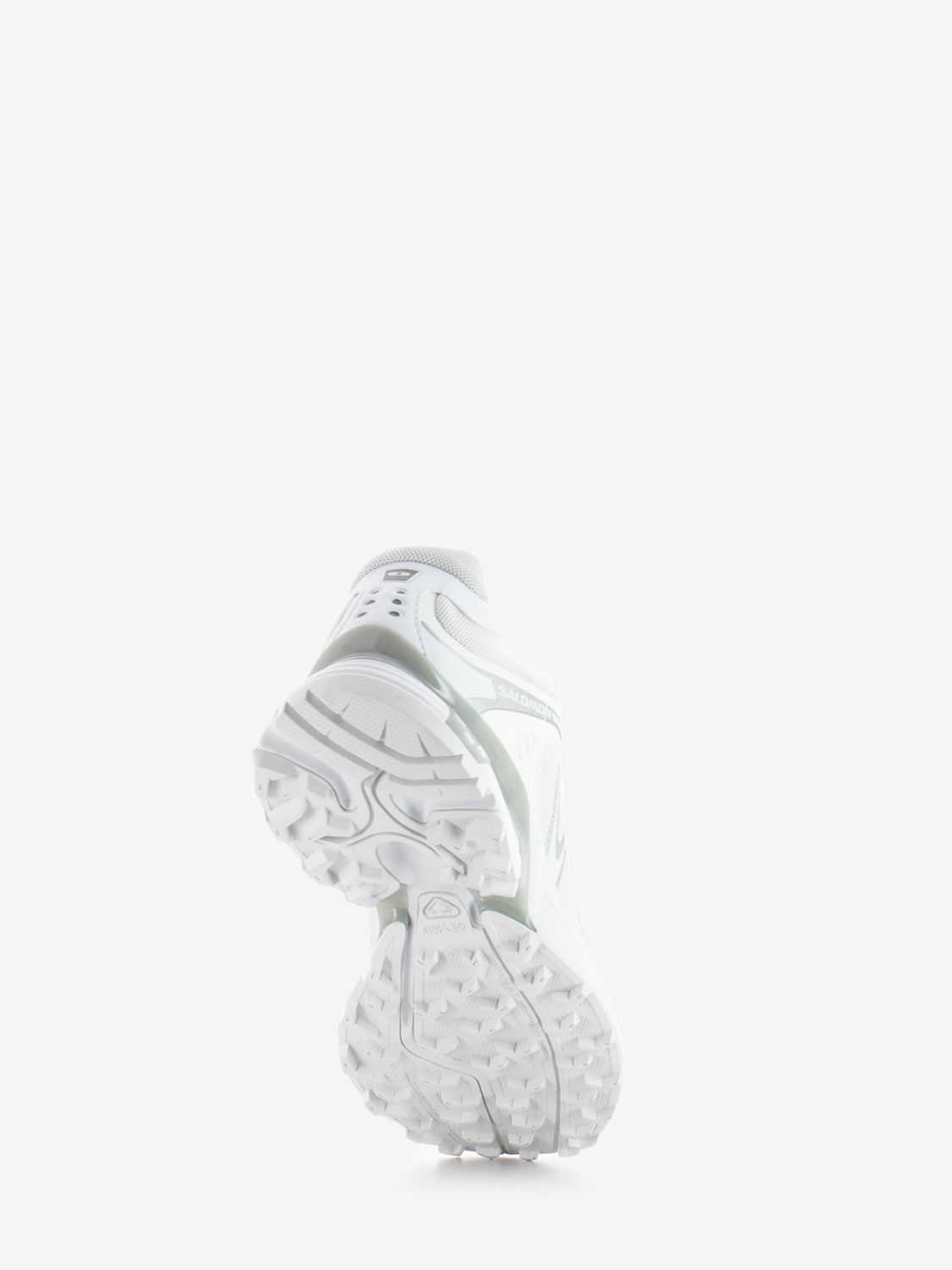 Sneakers XT-Whisper white / lunar rock / ftw silver