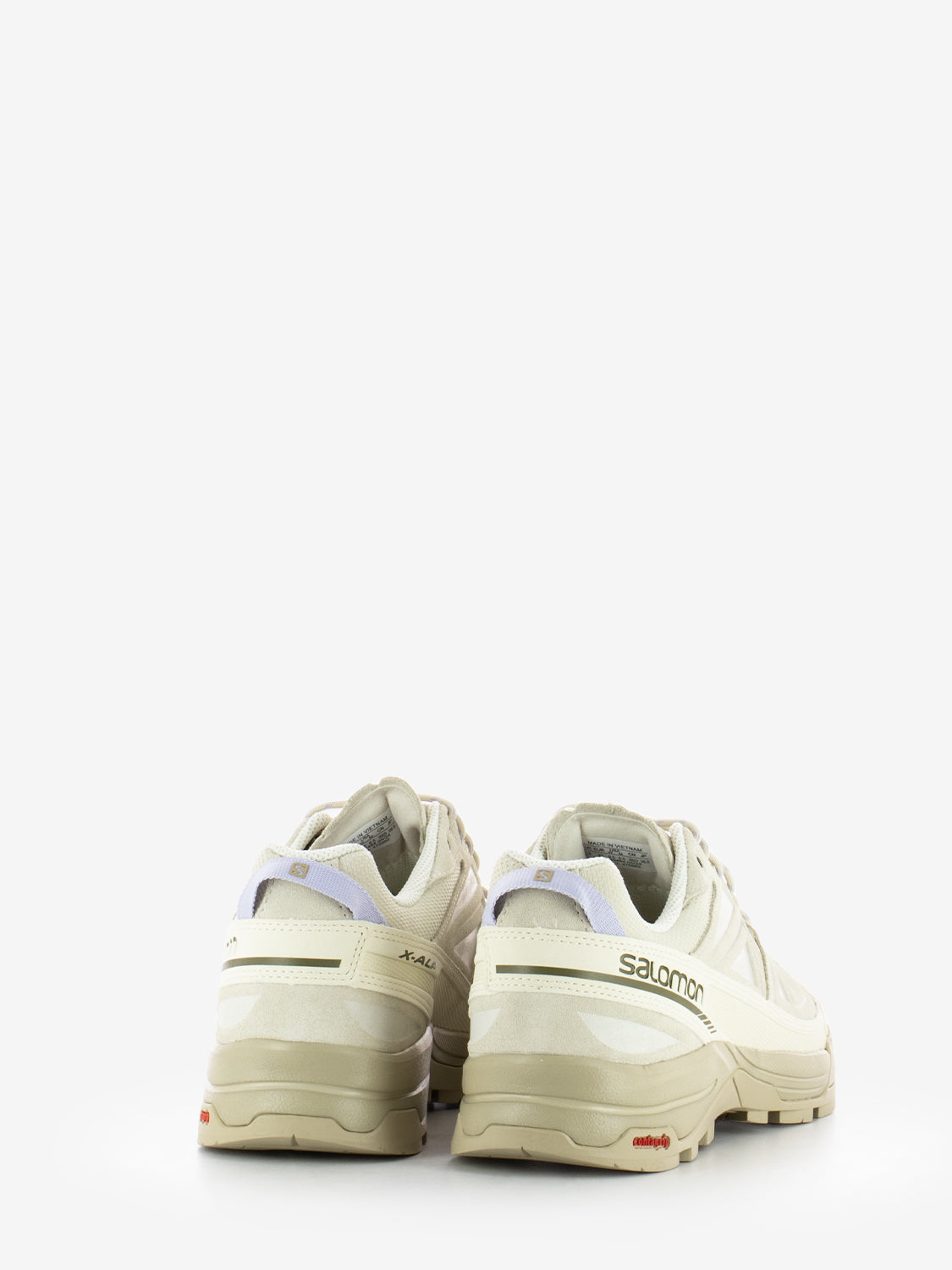 X-ALP LTR almond milk / white pepper / burnt olive