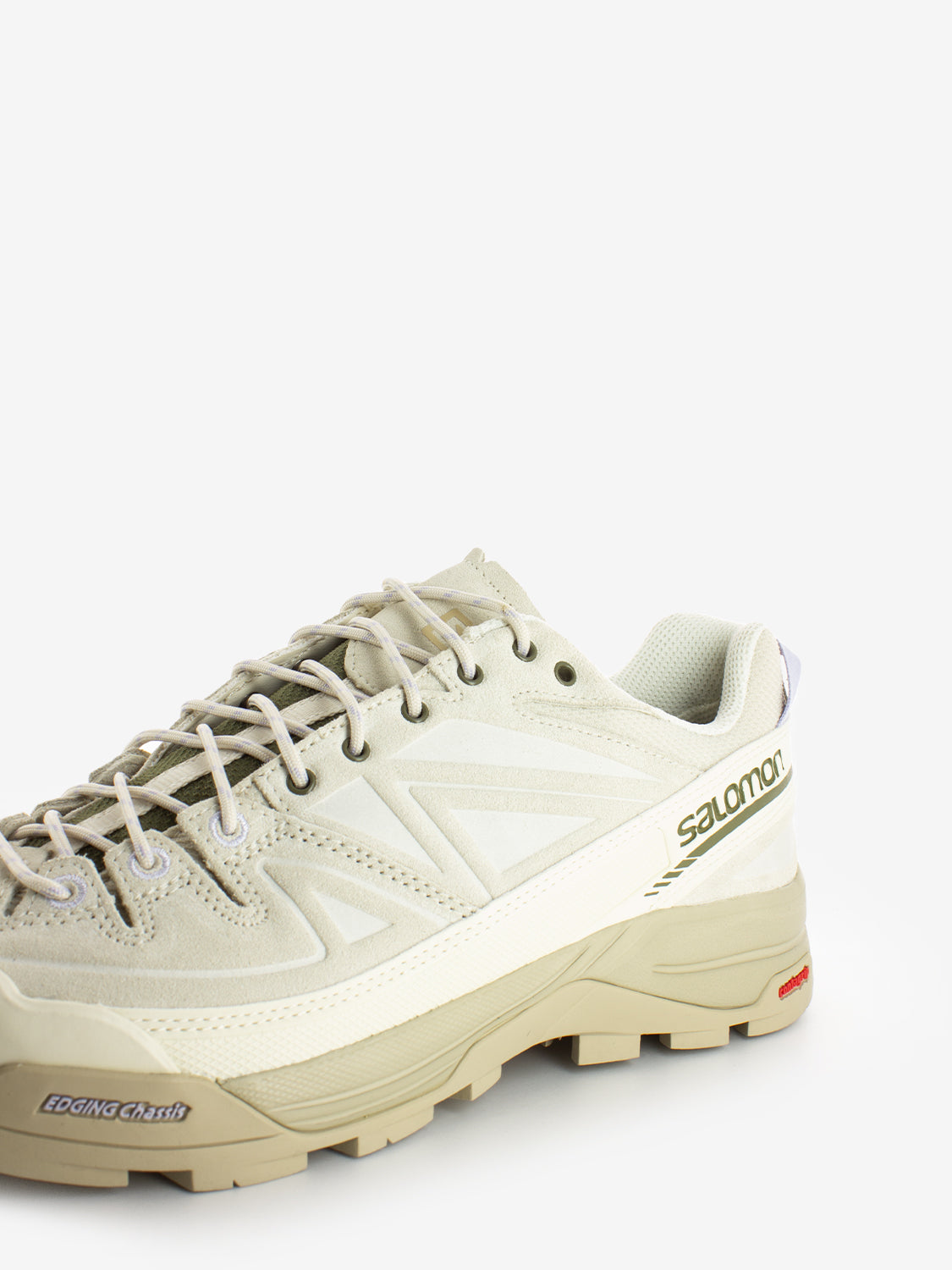 X-ALP LTR almond milk / white pepper / burnt olive
