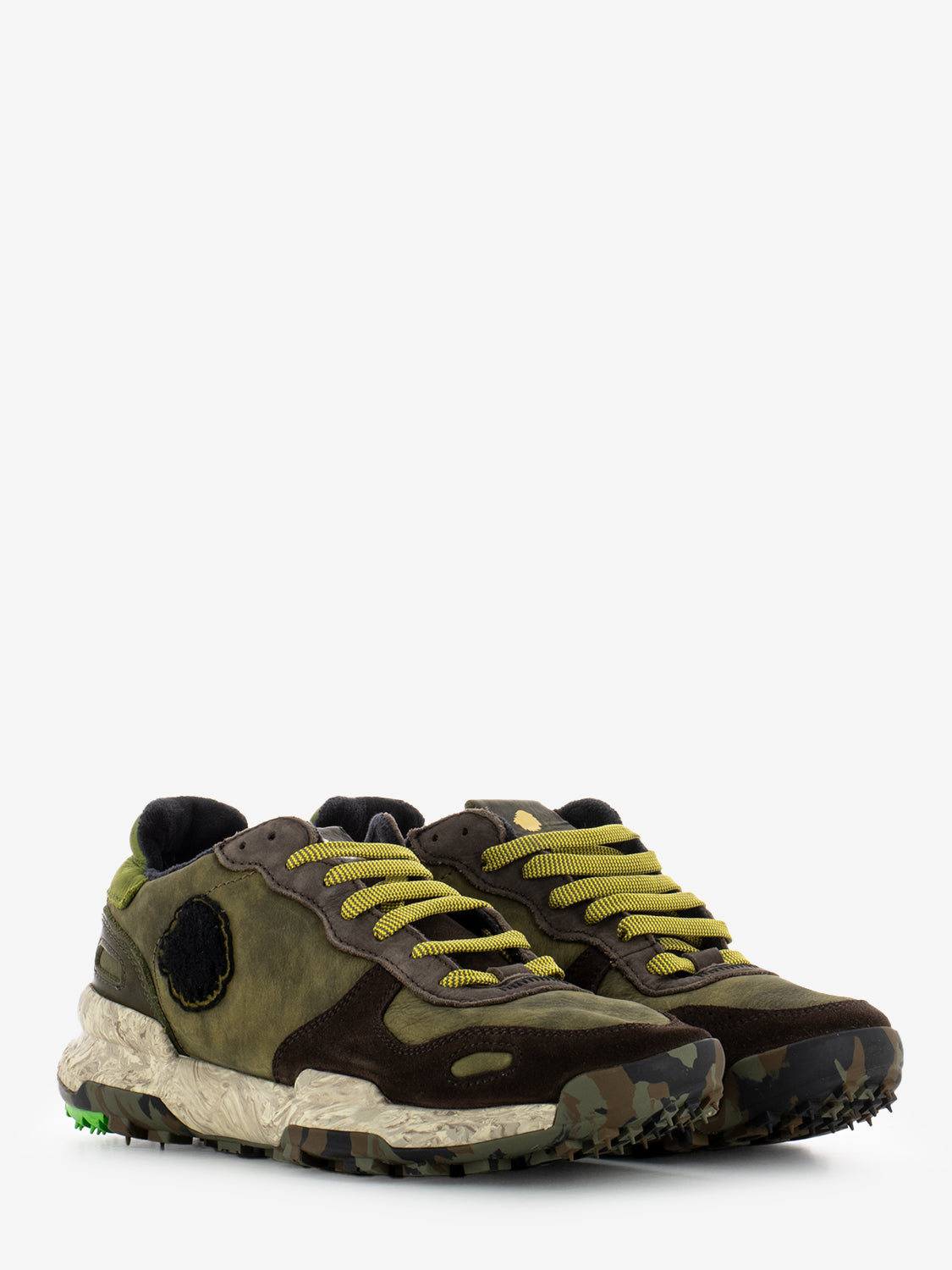 Chacrona Premium magnolia / bronze / black