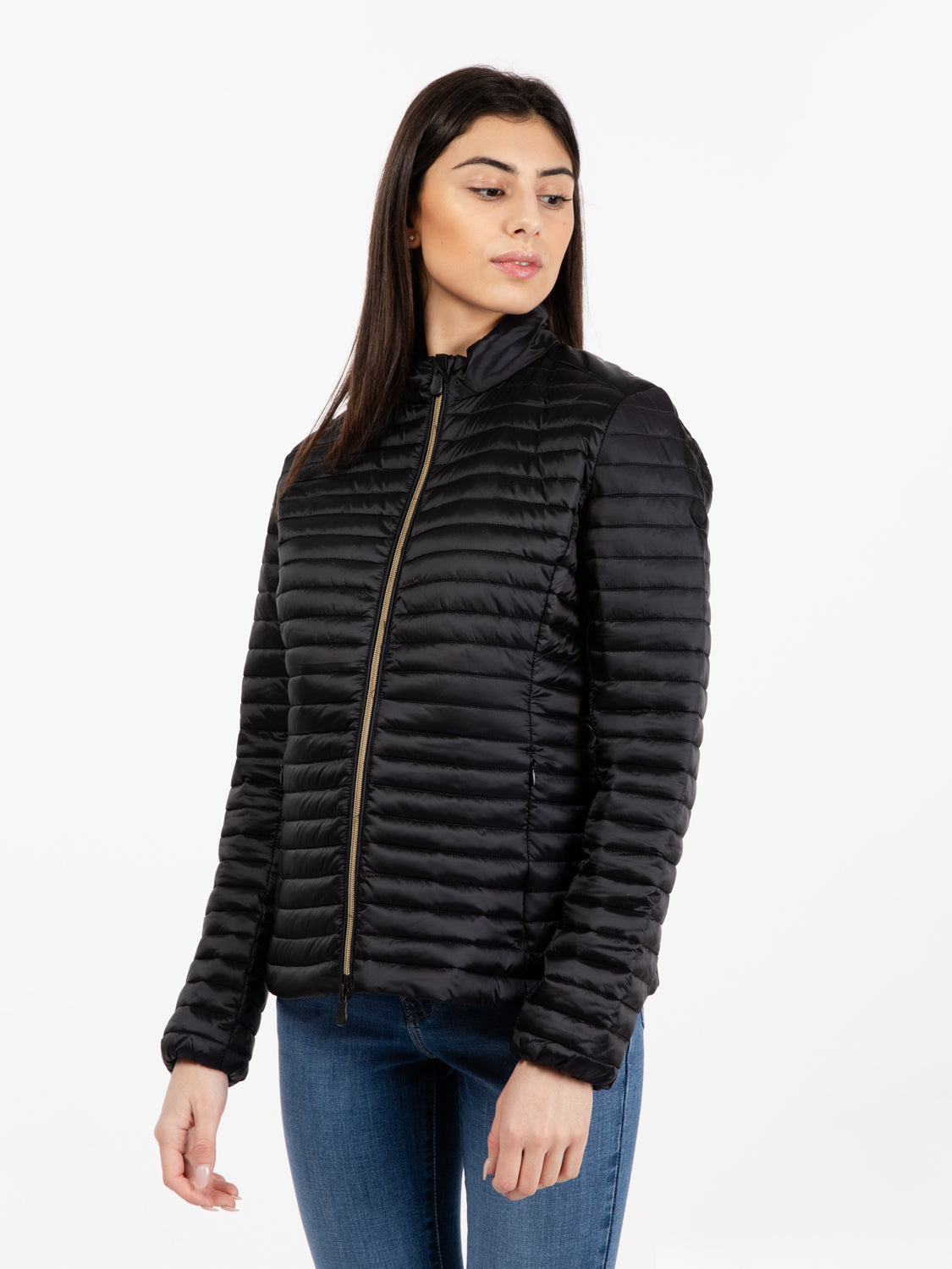 Iris 18 Andreina black