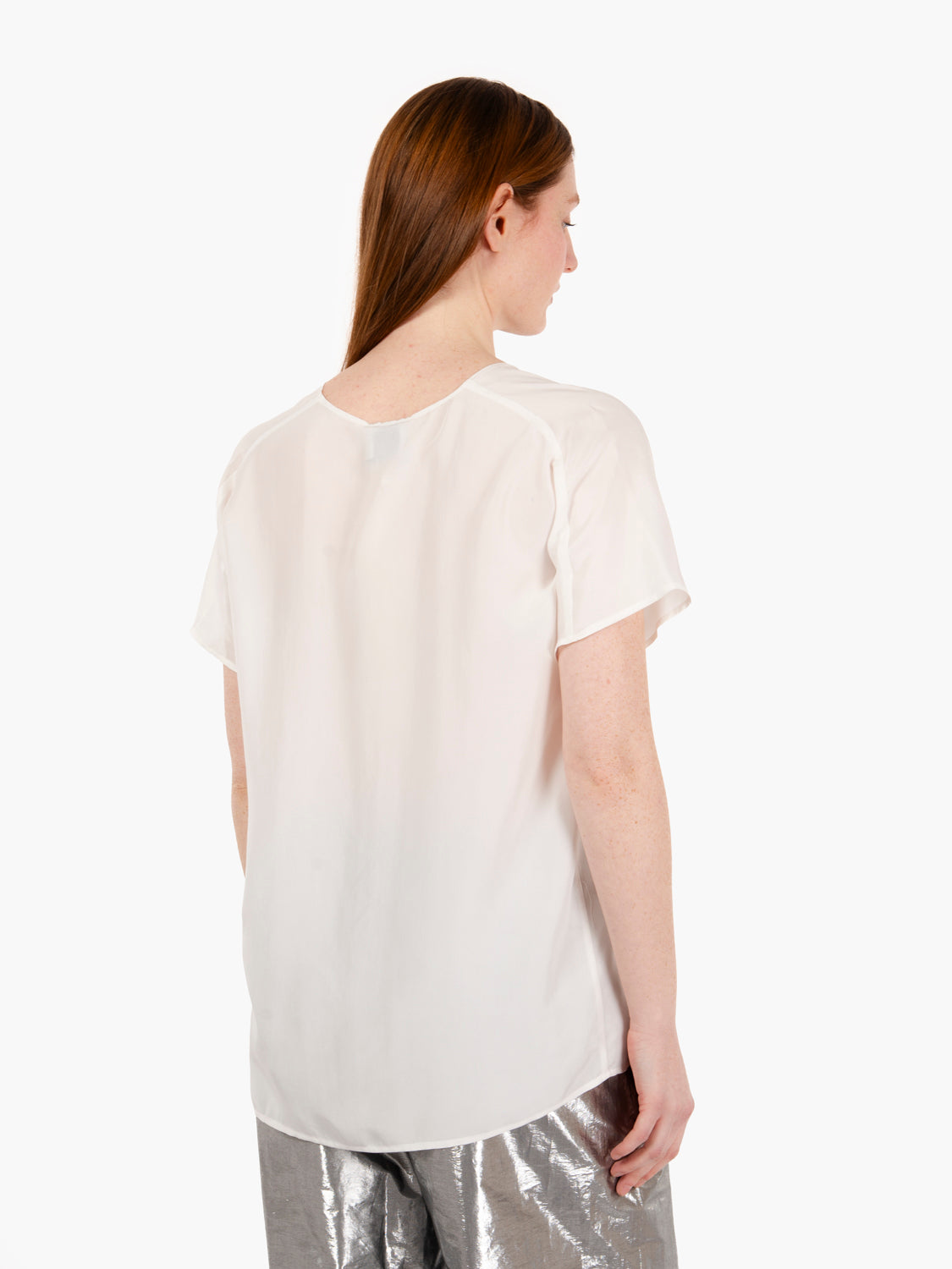 Blusa Habutay enzimata latte