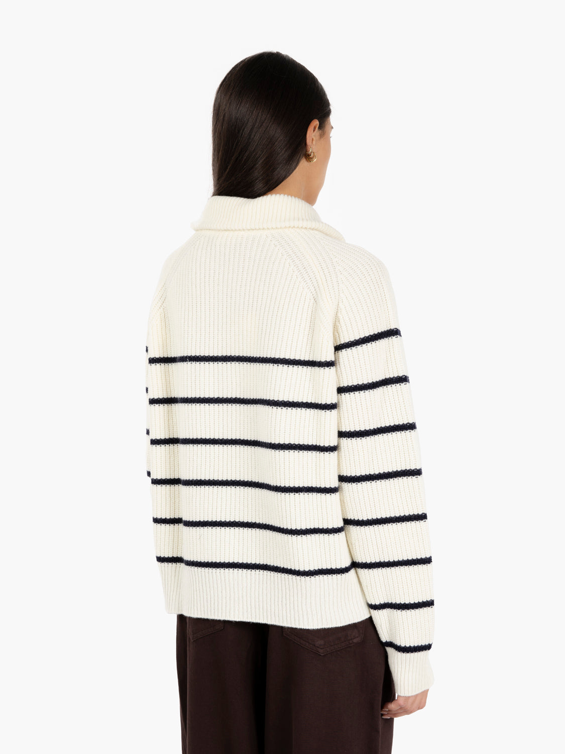 Pascale Sugar / Midnight Sweater