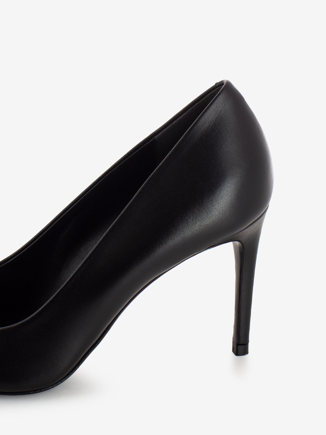 Décolleté Dusy in pelle nero
