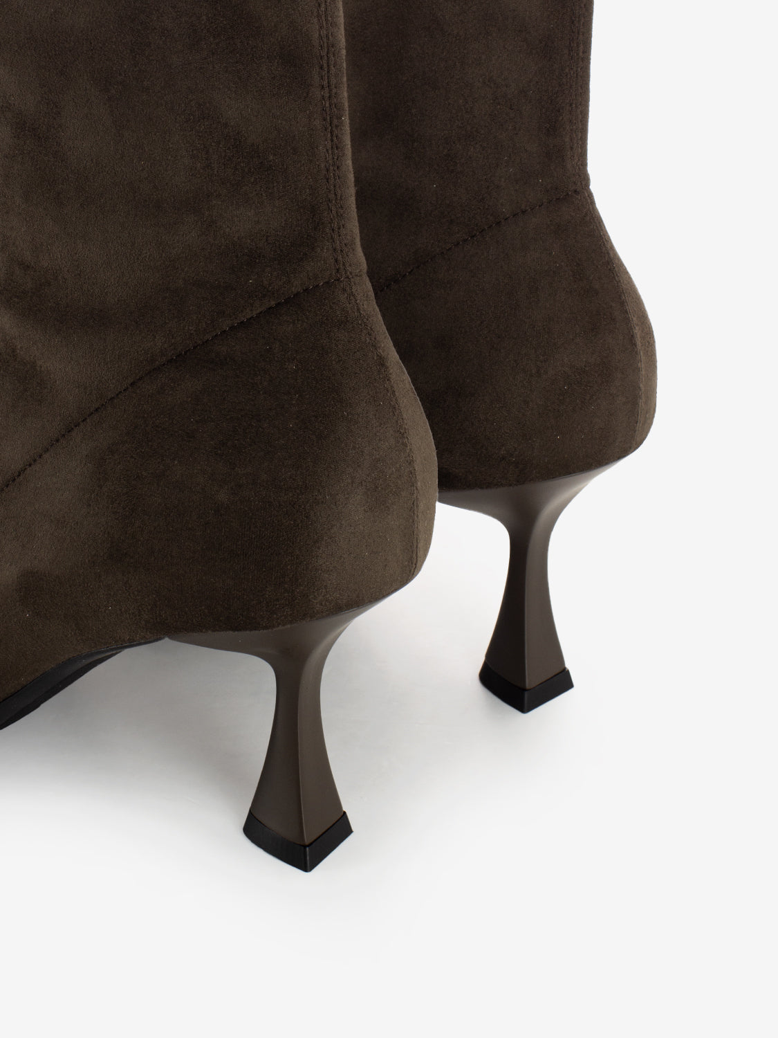 Dalì ankle boots in dark brown suede